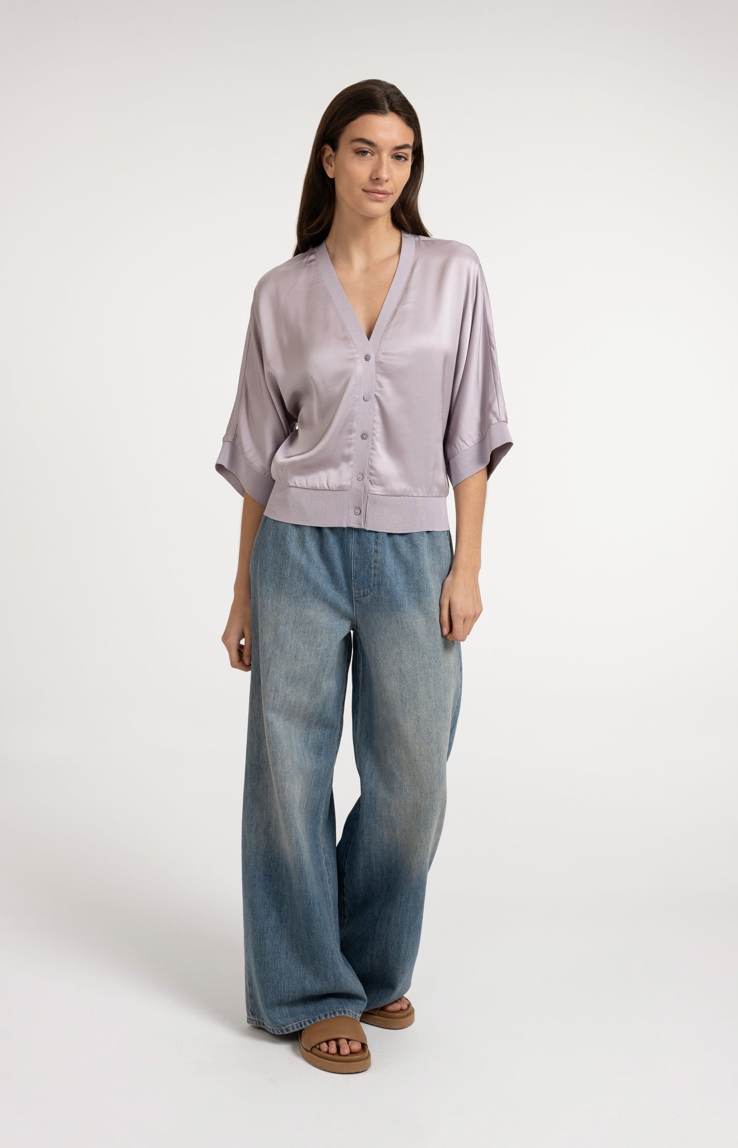 Satin cardigan with ribbed trims and wide sleeves