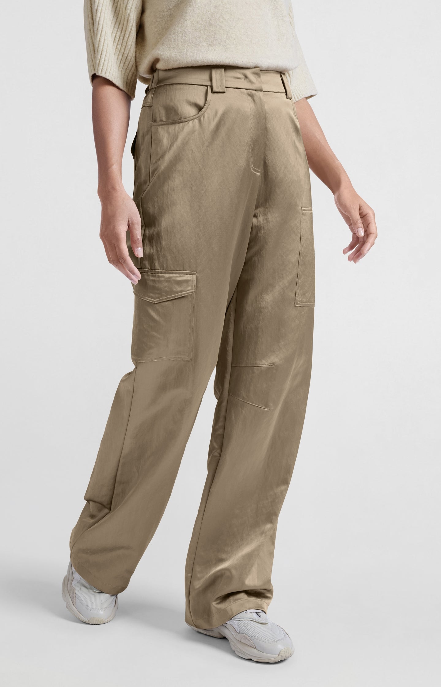 Satin cargo trousers with wide legs and pocket details