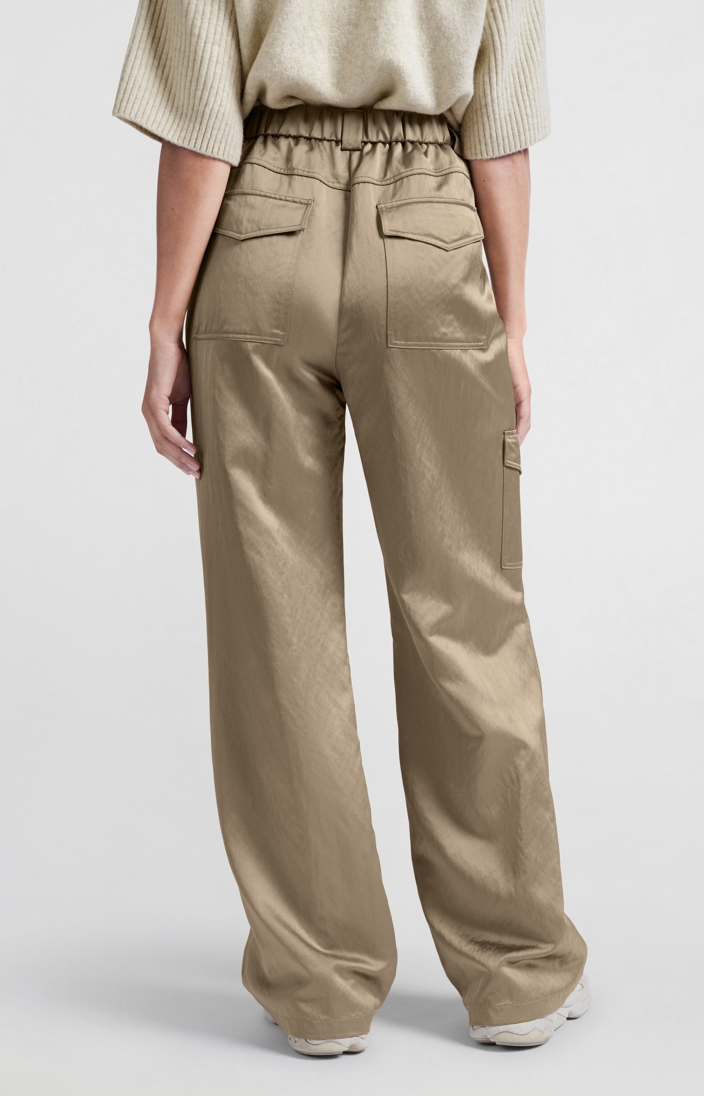 Satin cargo trousers with wide legs and pocket details