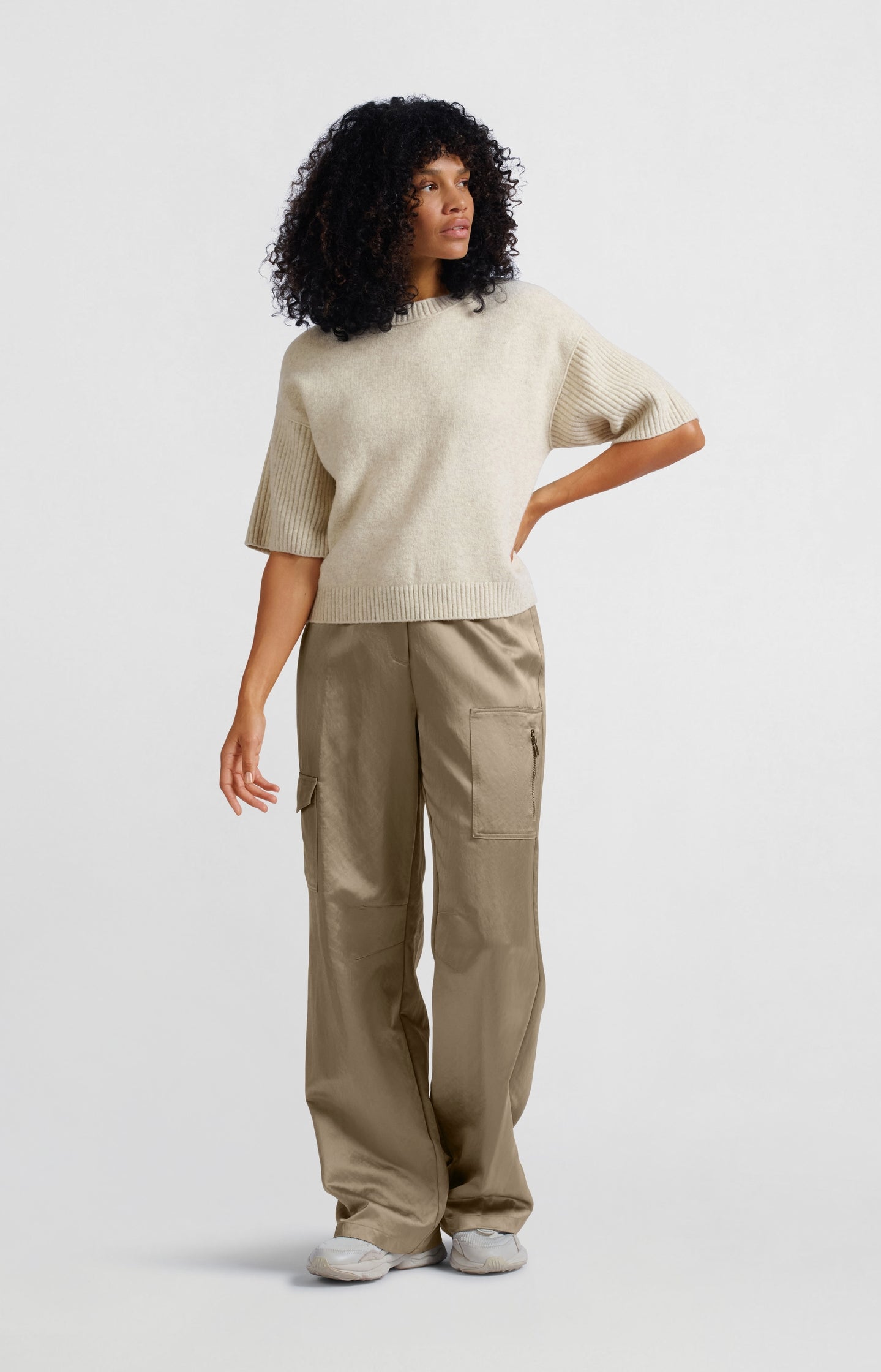 Satin cargo trousers with wide legs and pocket details