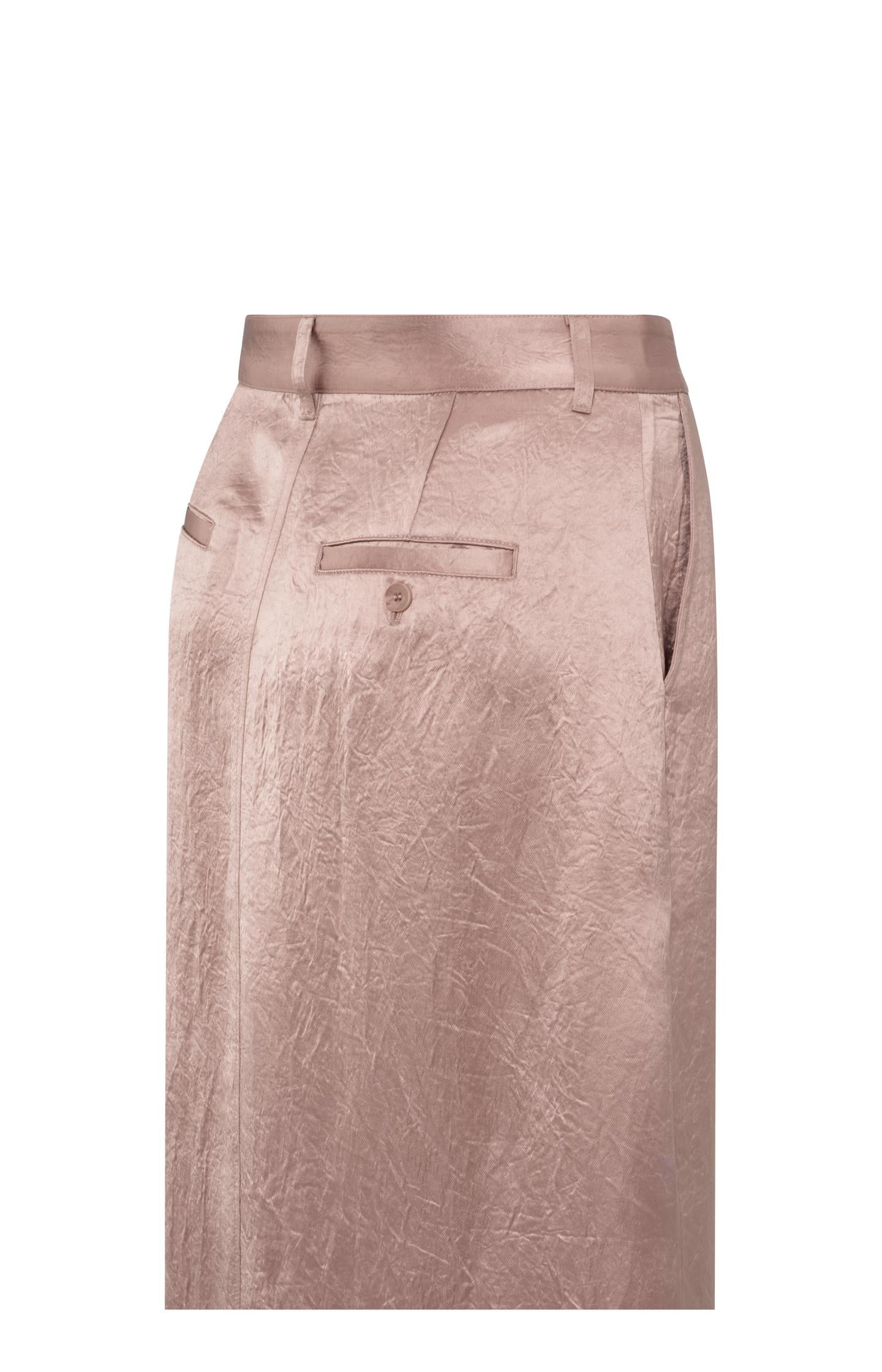 Satin midi skirt with slit and regular fit