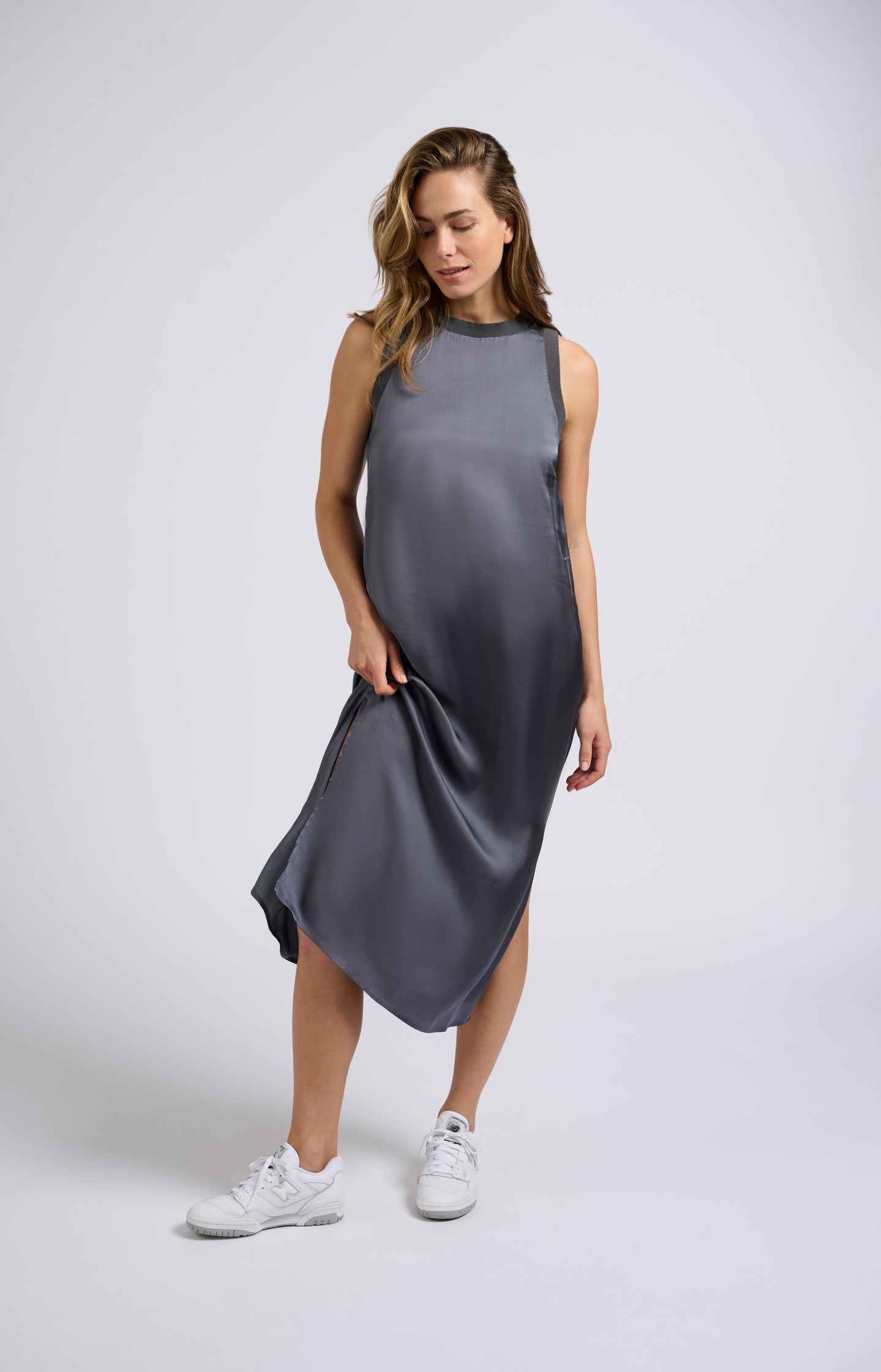 Satin sleeveless dress with ribbed detail - Type: lookbook