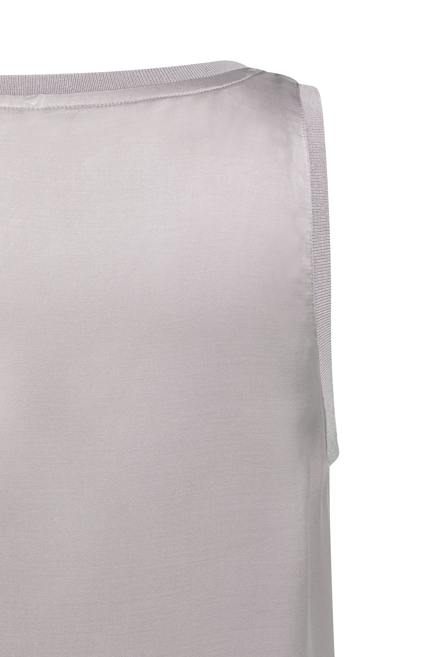 Satin top with ribbed neckline - Type: lookbook