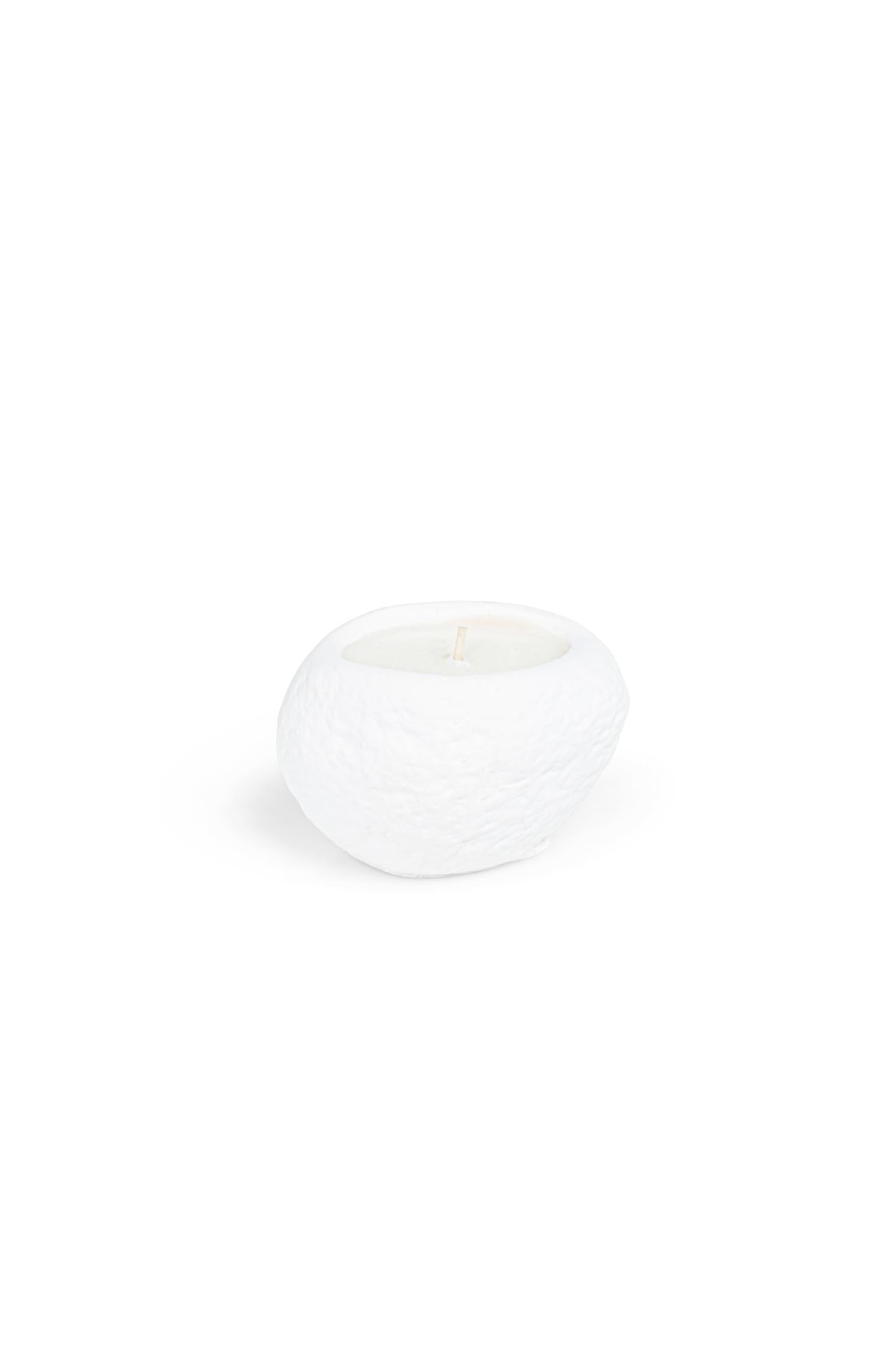 Scented candle in cement holder - Type: product