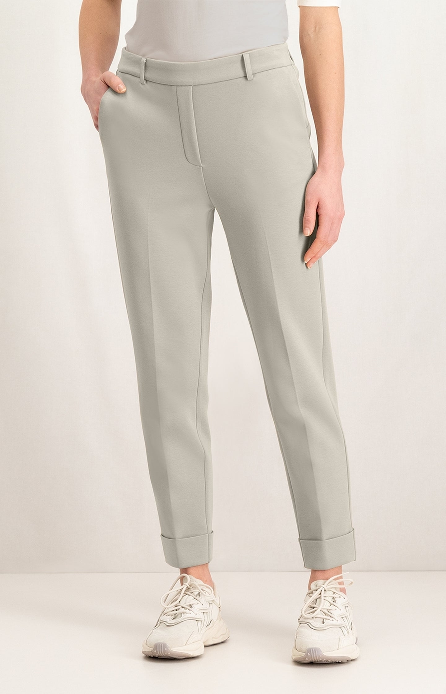 Scuba trousers with straight leg, pockets and elastic waist