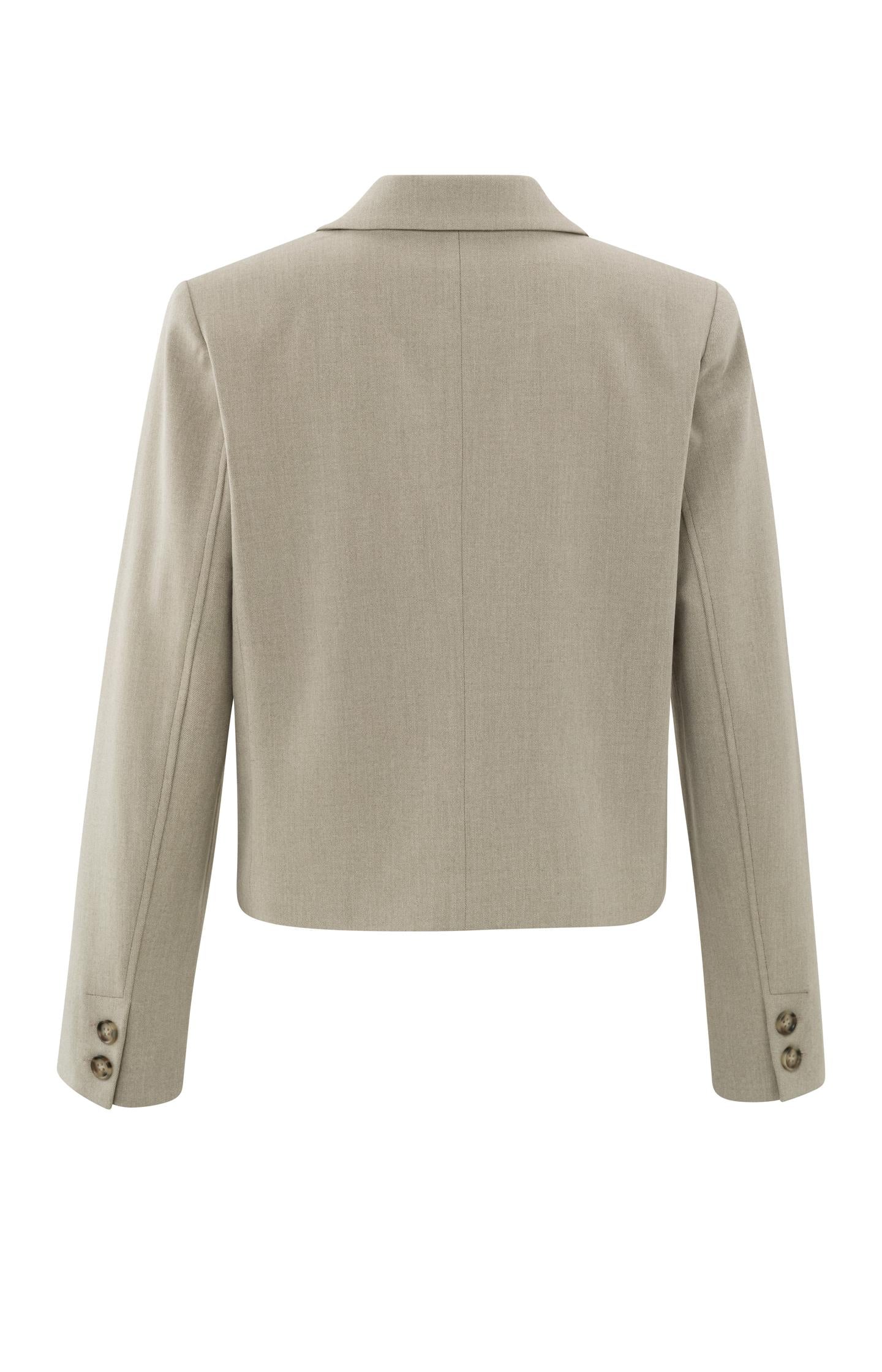 Short beige blazer with buttons, long sleeves and pockets