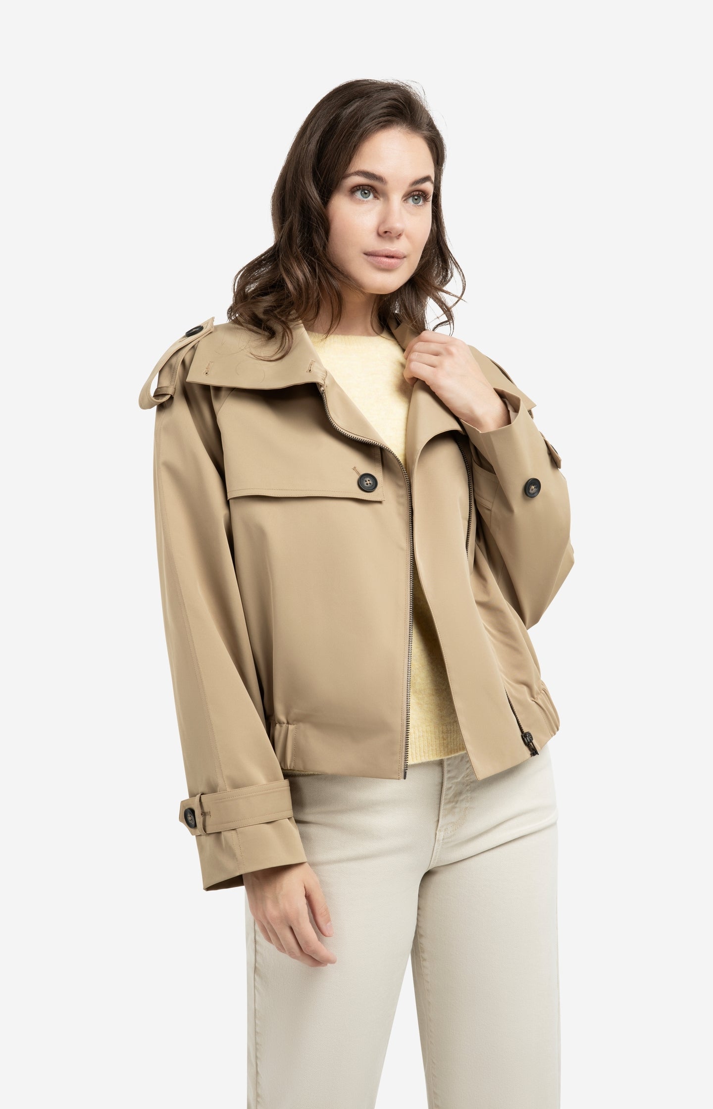 Short bomber jacket with trench details