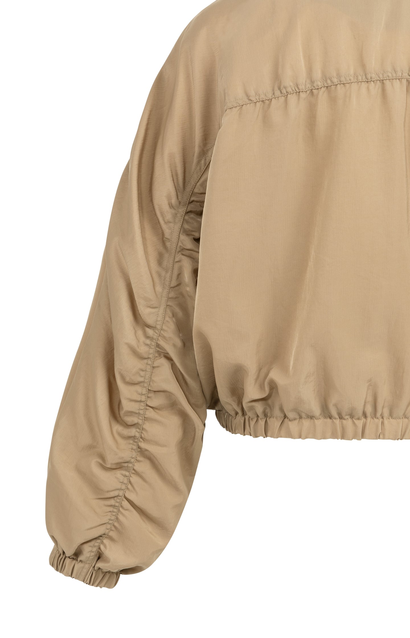 Short oversized jacket with pleated details