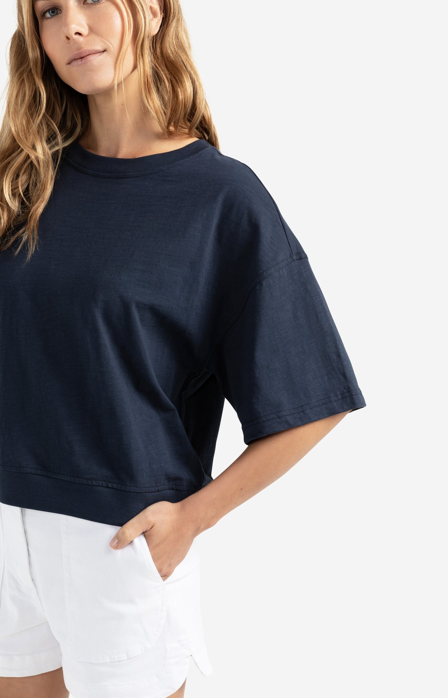 Short sleeve T-shirt with slub texture