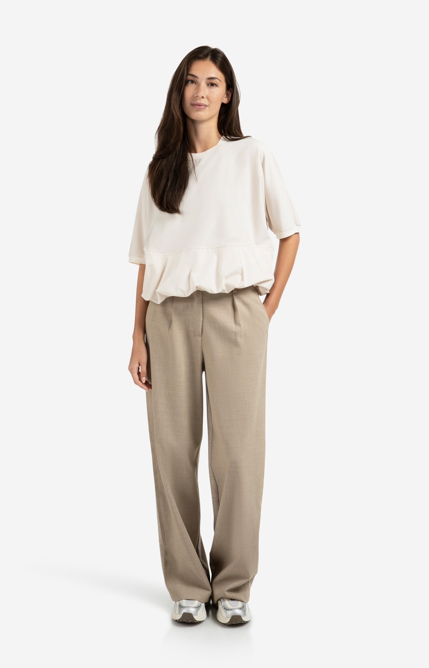 Short sleeve top with balloon hem - Type: lookbook