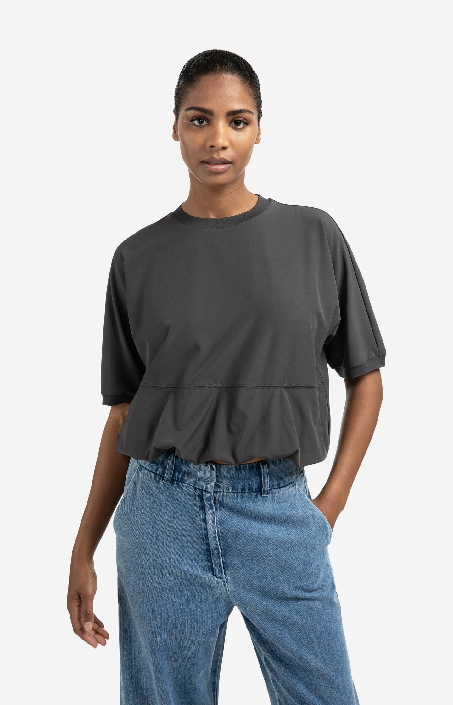 Short sleeve top with balloon hem