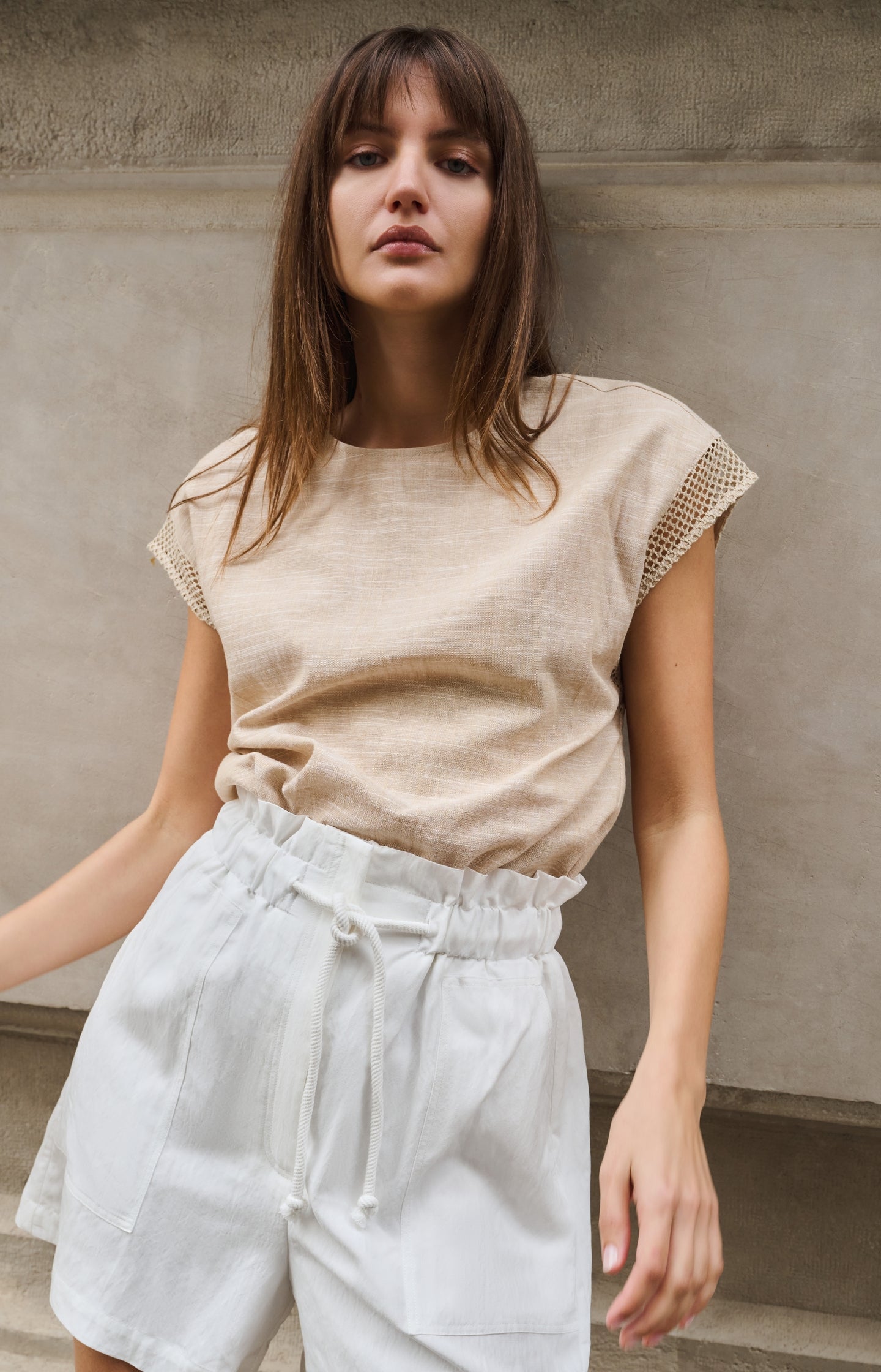 Short sleeve top with crochet details