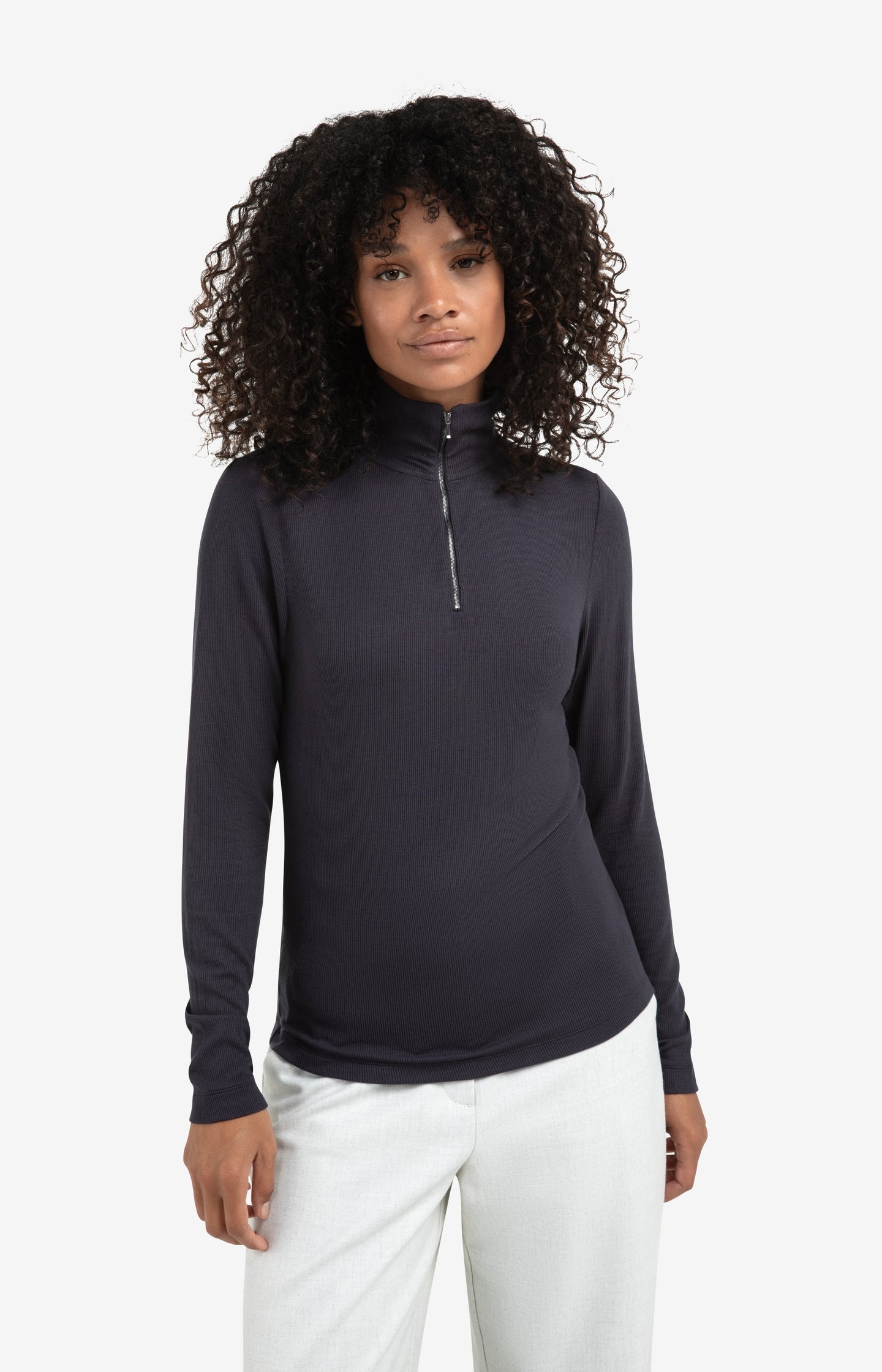 Short teddy jacket with padded sleeves