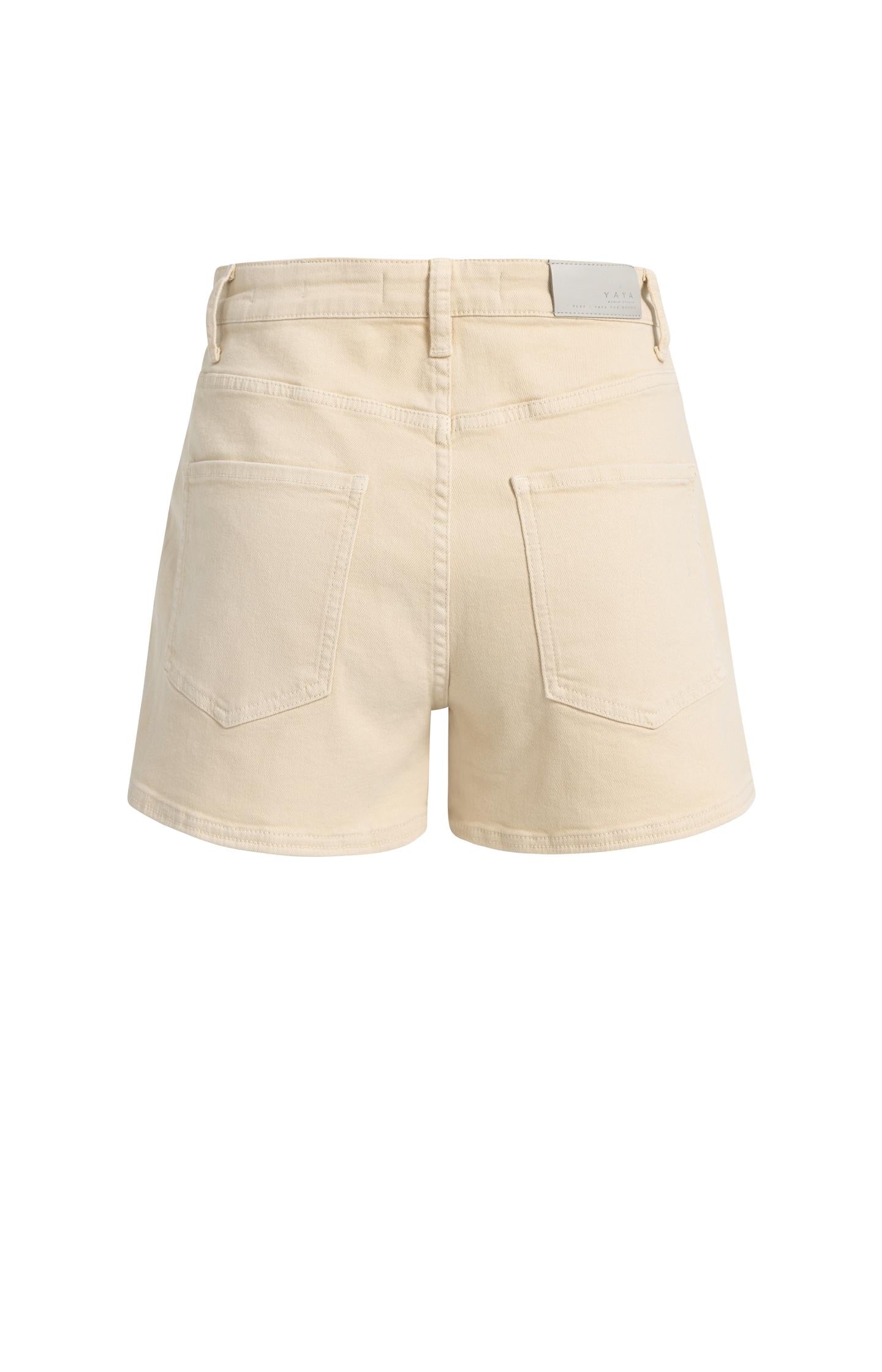 Shorts with pocket details