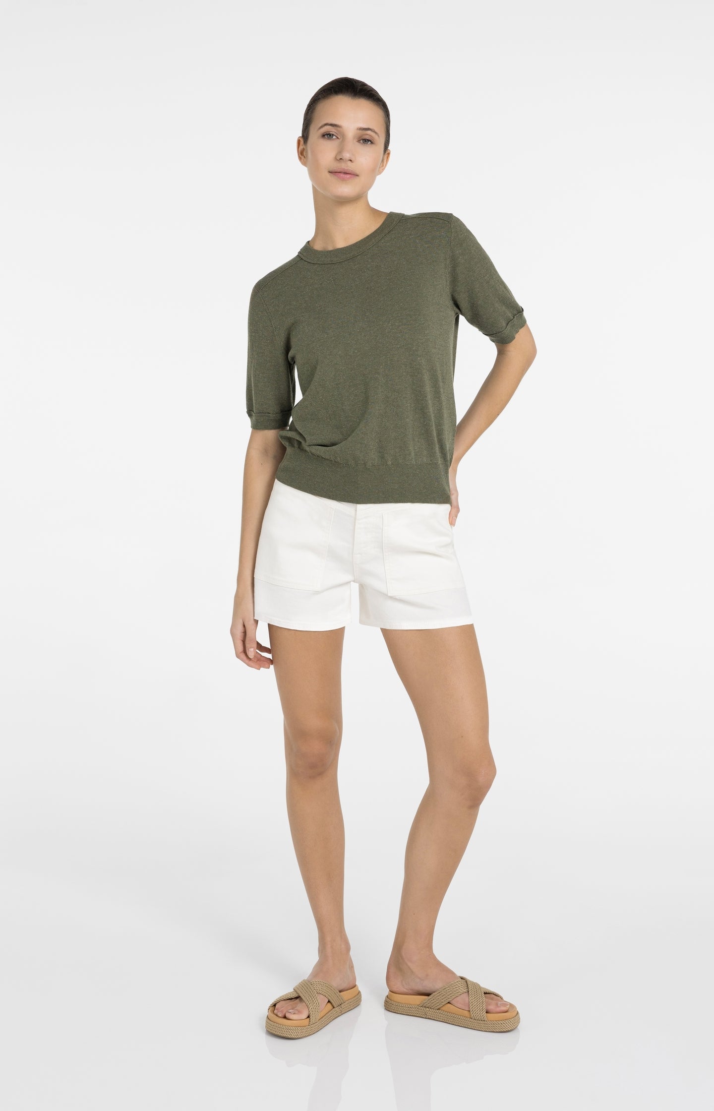Shorts with pocket details - Type: product