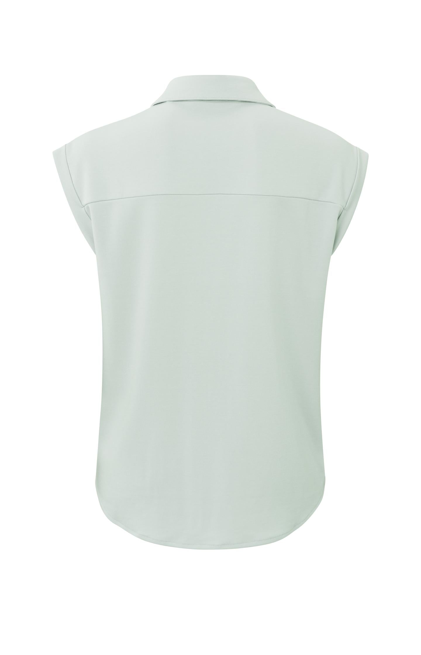 Sleeveless button up blouse with V-neck and chest pockets