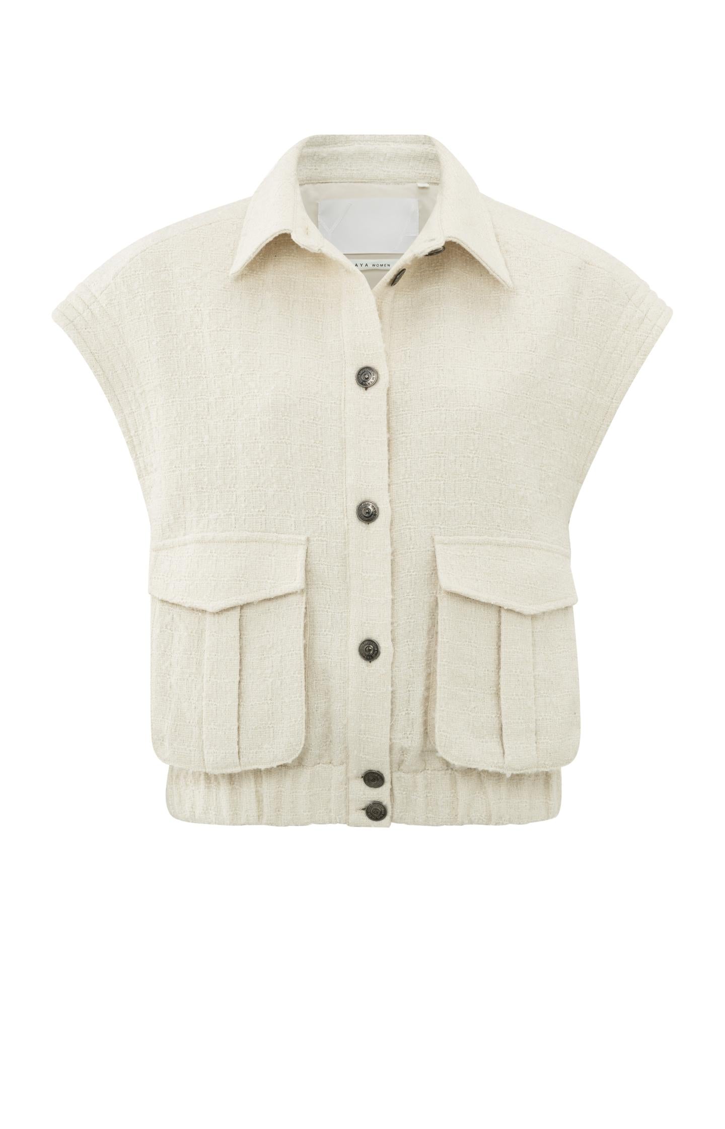 Sleeveless jacket with pockets, a collar and buttons - Type: product