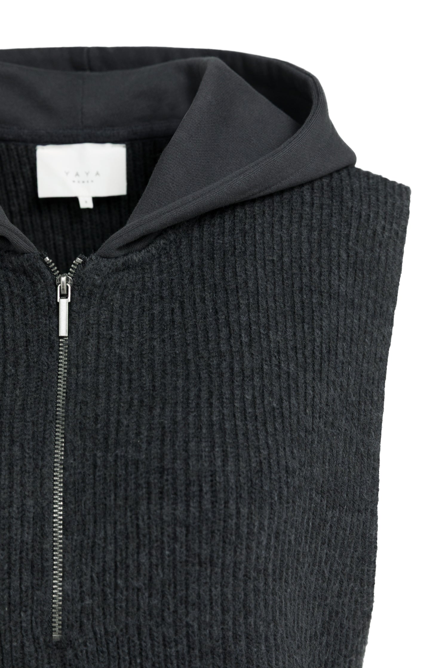 Sleeveless knitted top with jersey hood