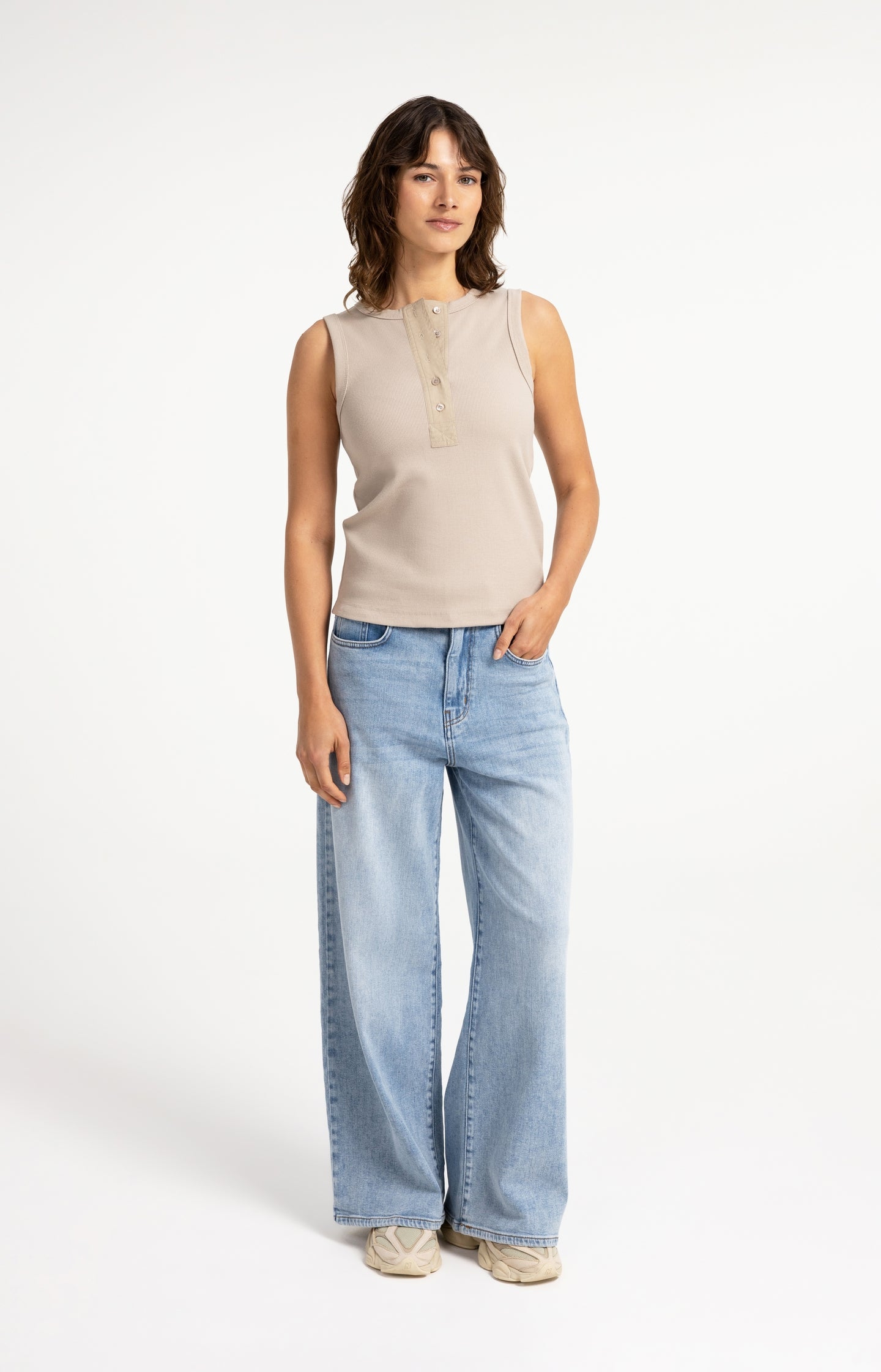 Sleeveless rib top with button placket