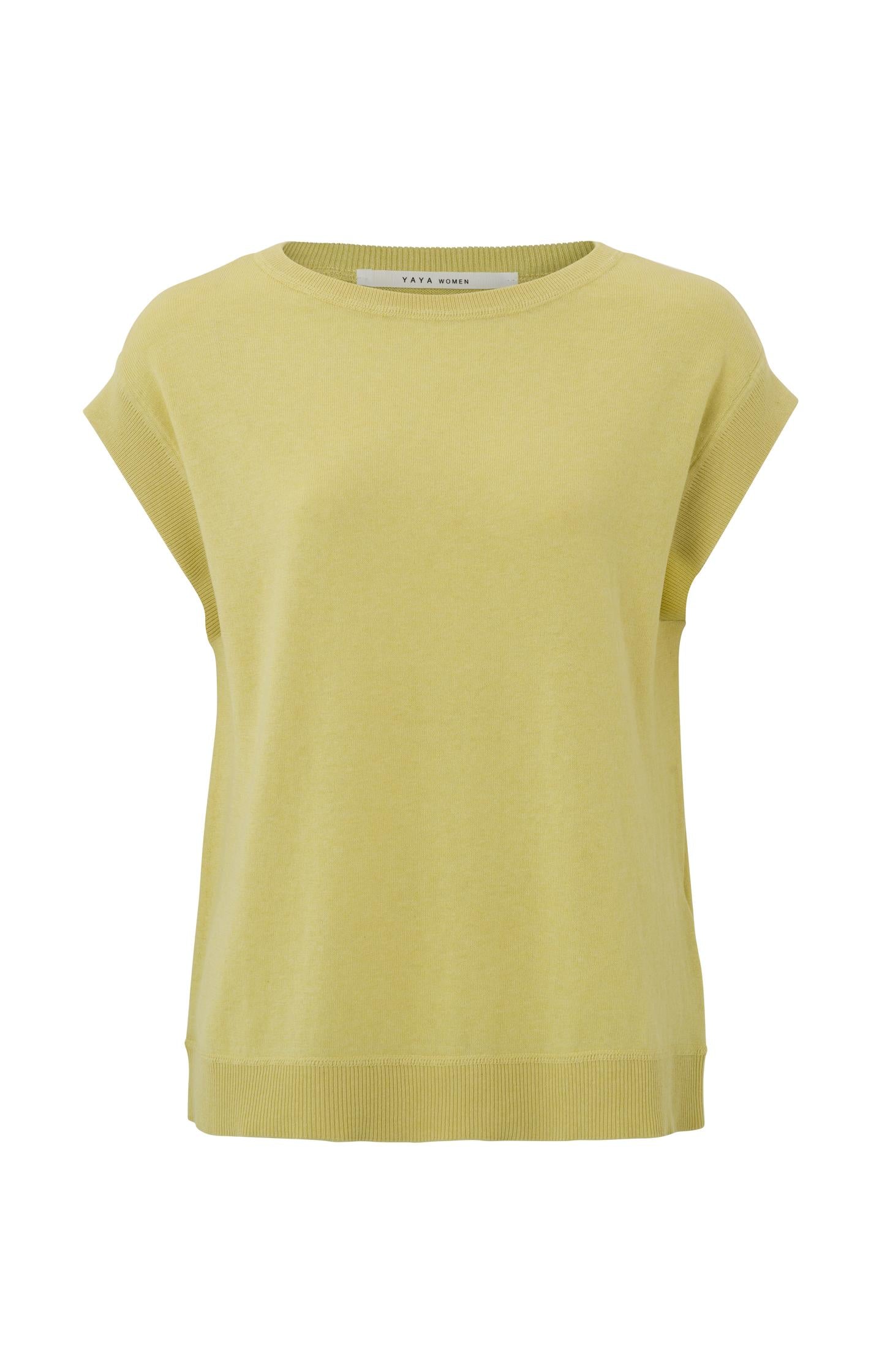 Sleeveless sweater with round neck and rib details - Type: product