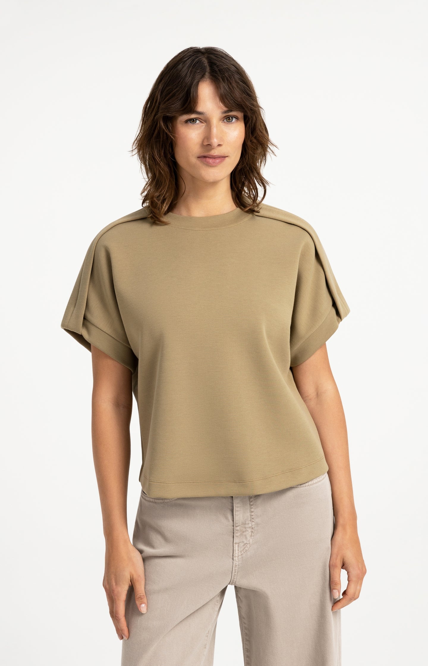 Sleeveless sweatshirt with pleated shoulder detail - Type: lookbook