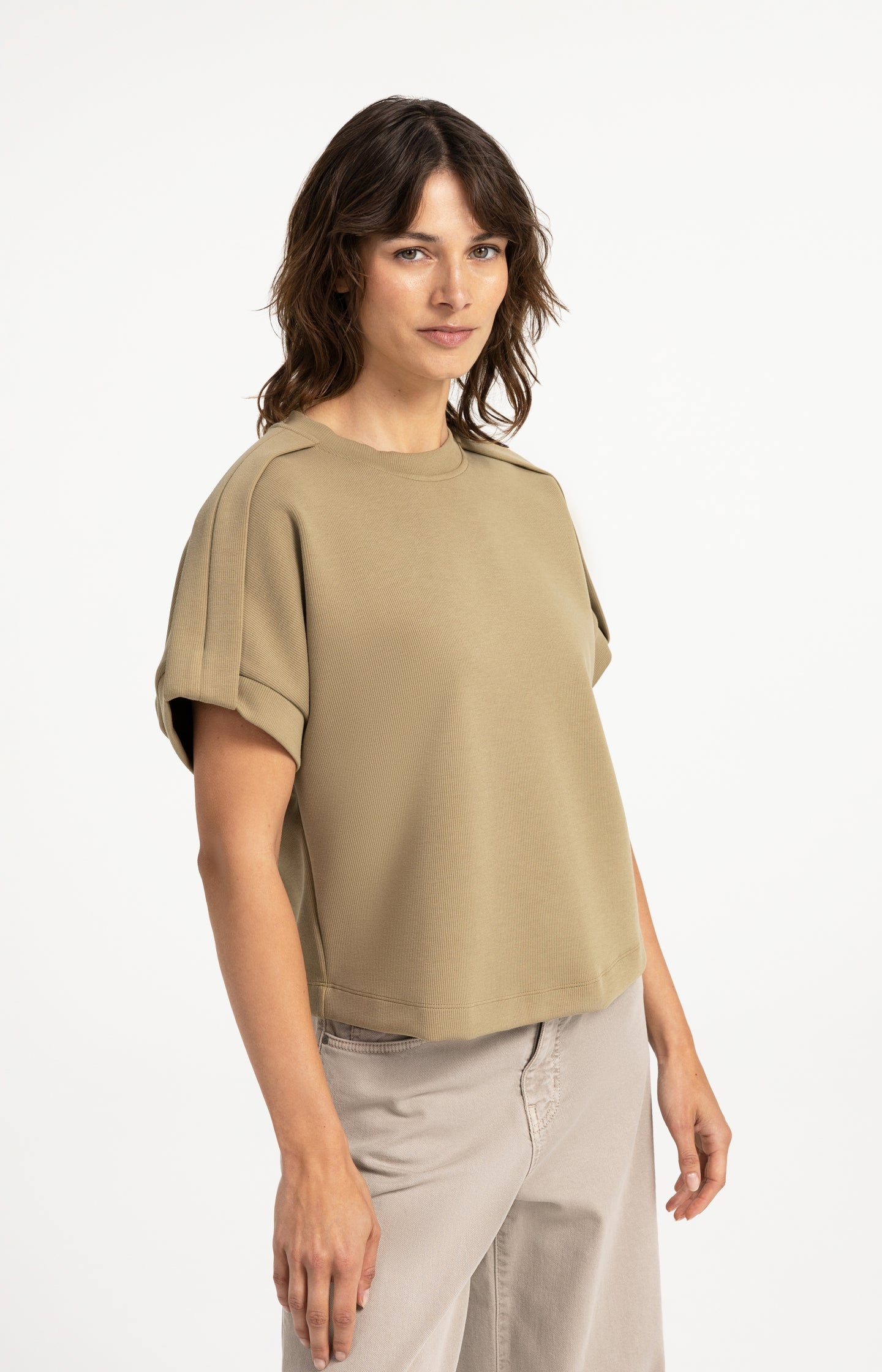 Sleeveless sweatshirt with pleated shoulder detail - Type: lookbook