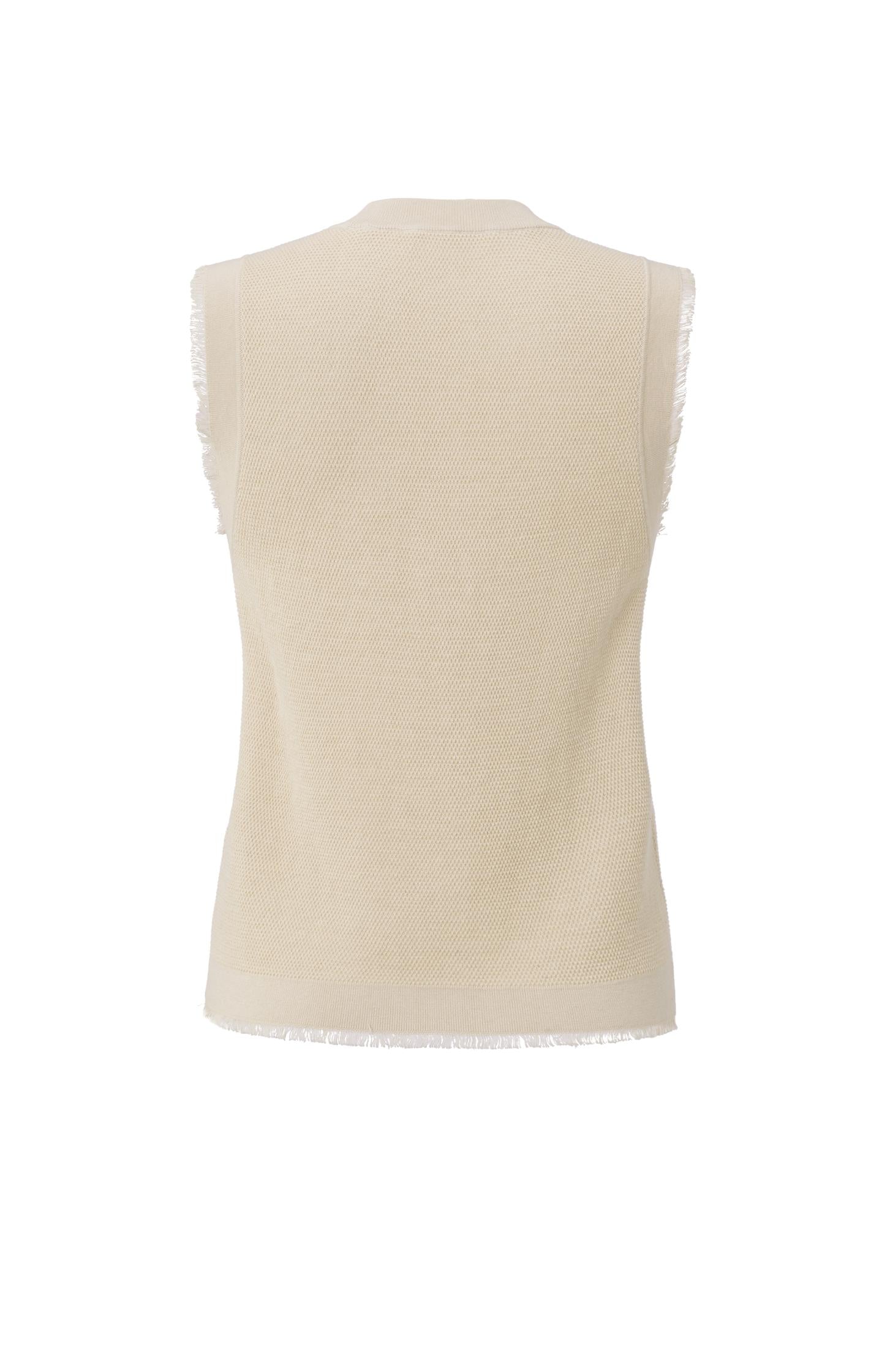 Sleeveless, textured sweater with round neck and frayed edge