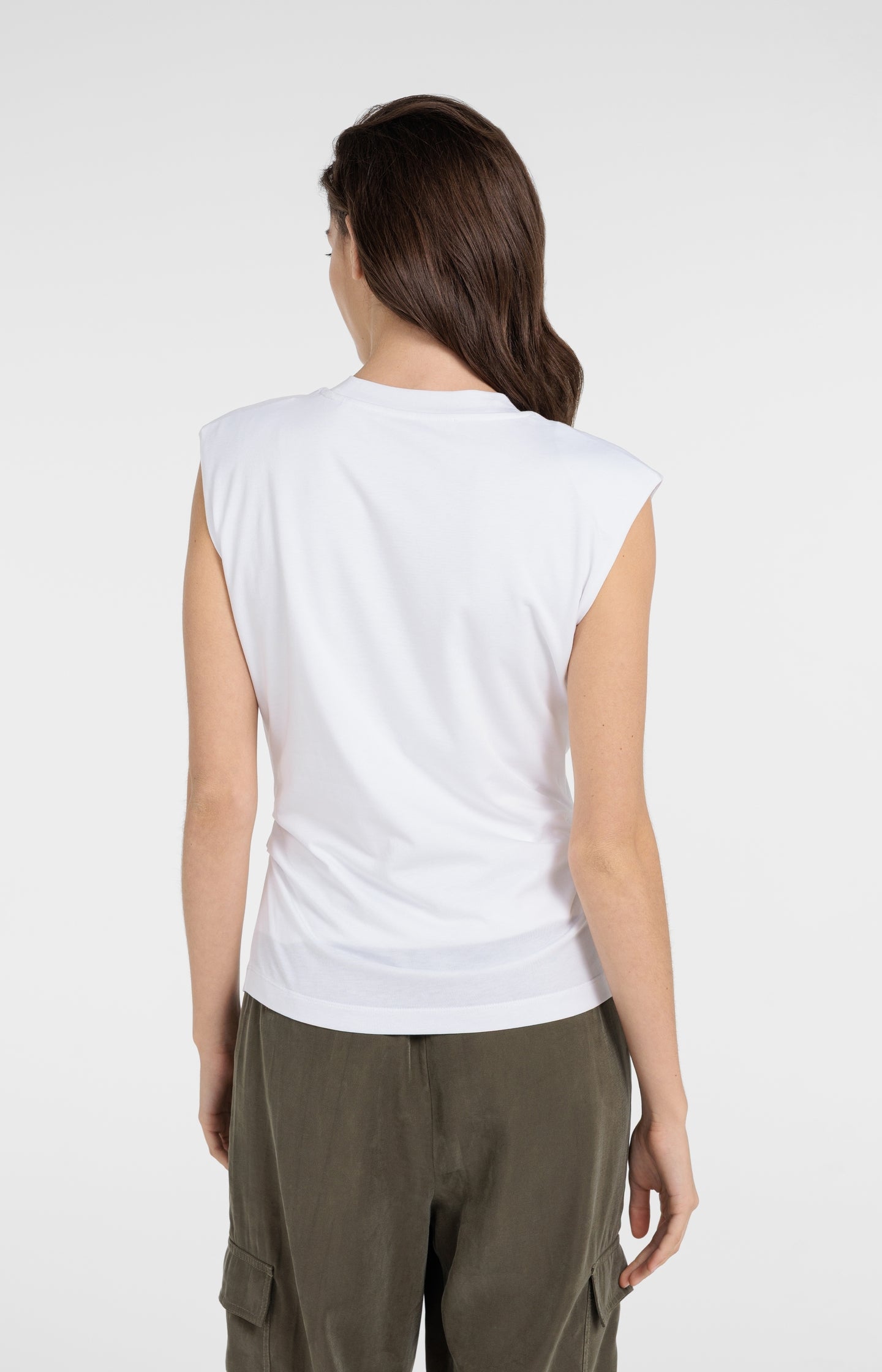 Sleeveless top with pleated sideseams