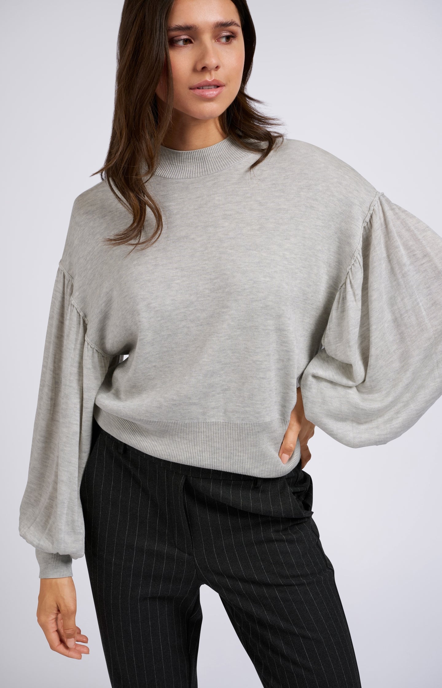 Soft oversized sweater with puff sleeves and a turtleneck - Type: lookbook