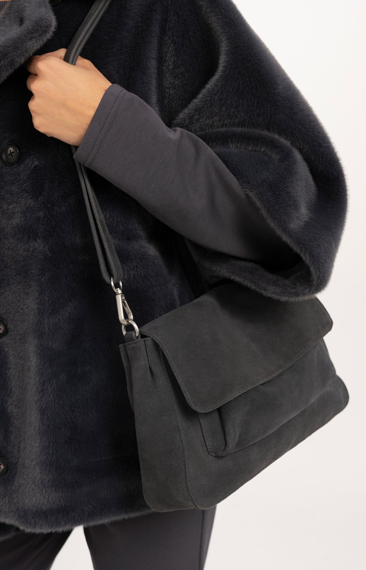 Soft suede shoulder bag with detachable strap - Grey