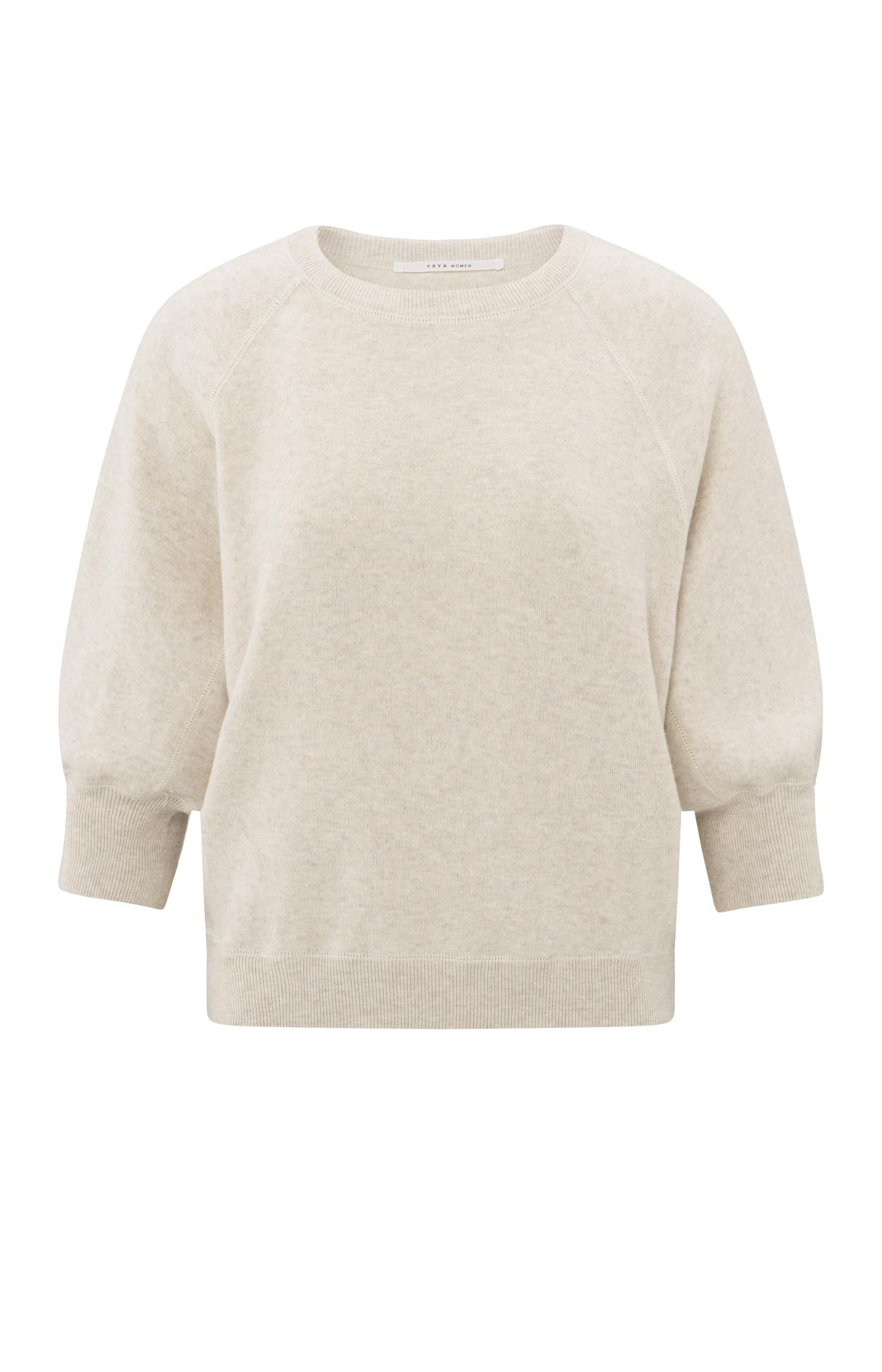 Soft sweater with raglan sleeves and round neckline - Type: product