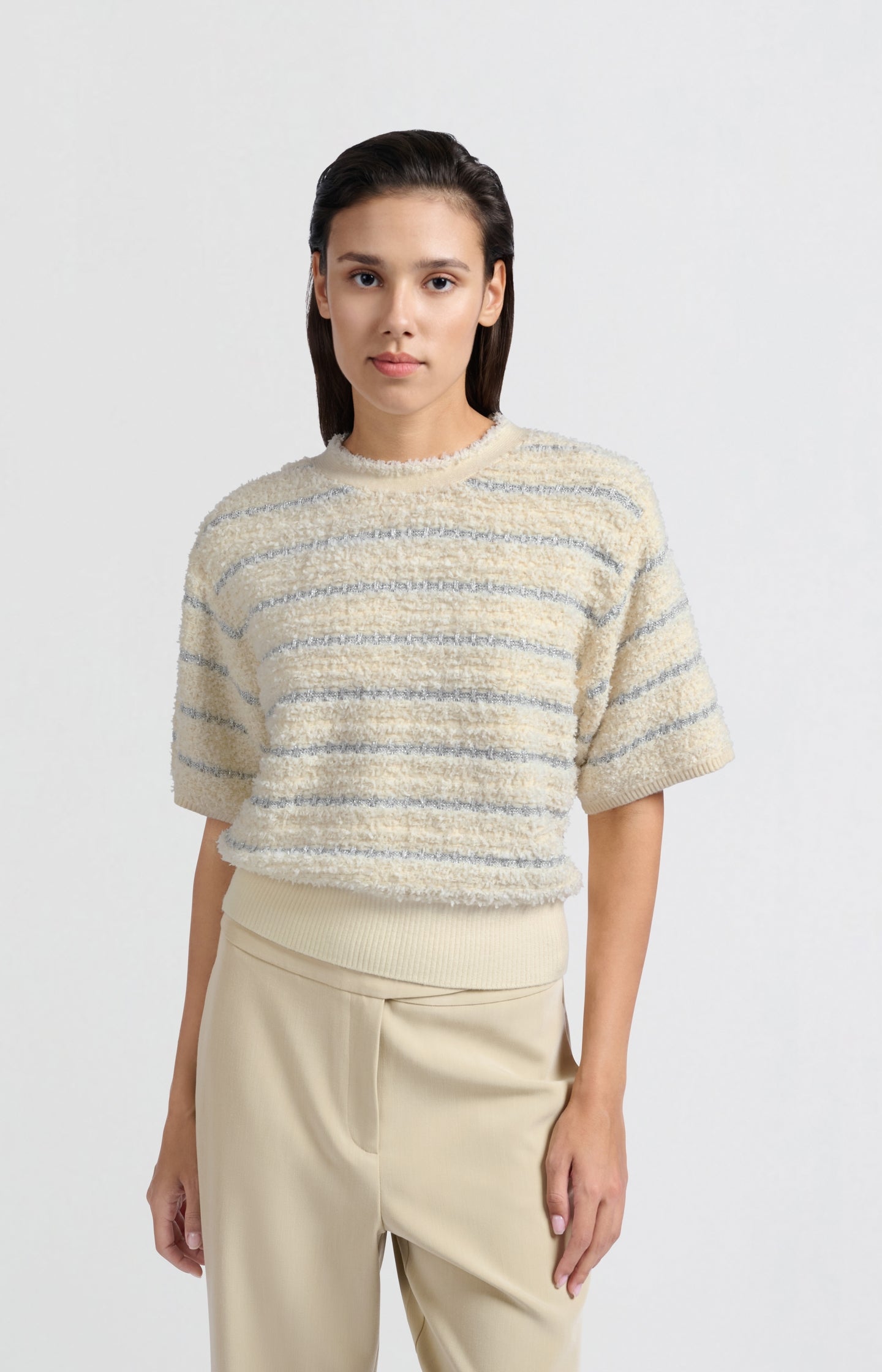 Soft sweater with shiny stripes and short sleeves