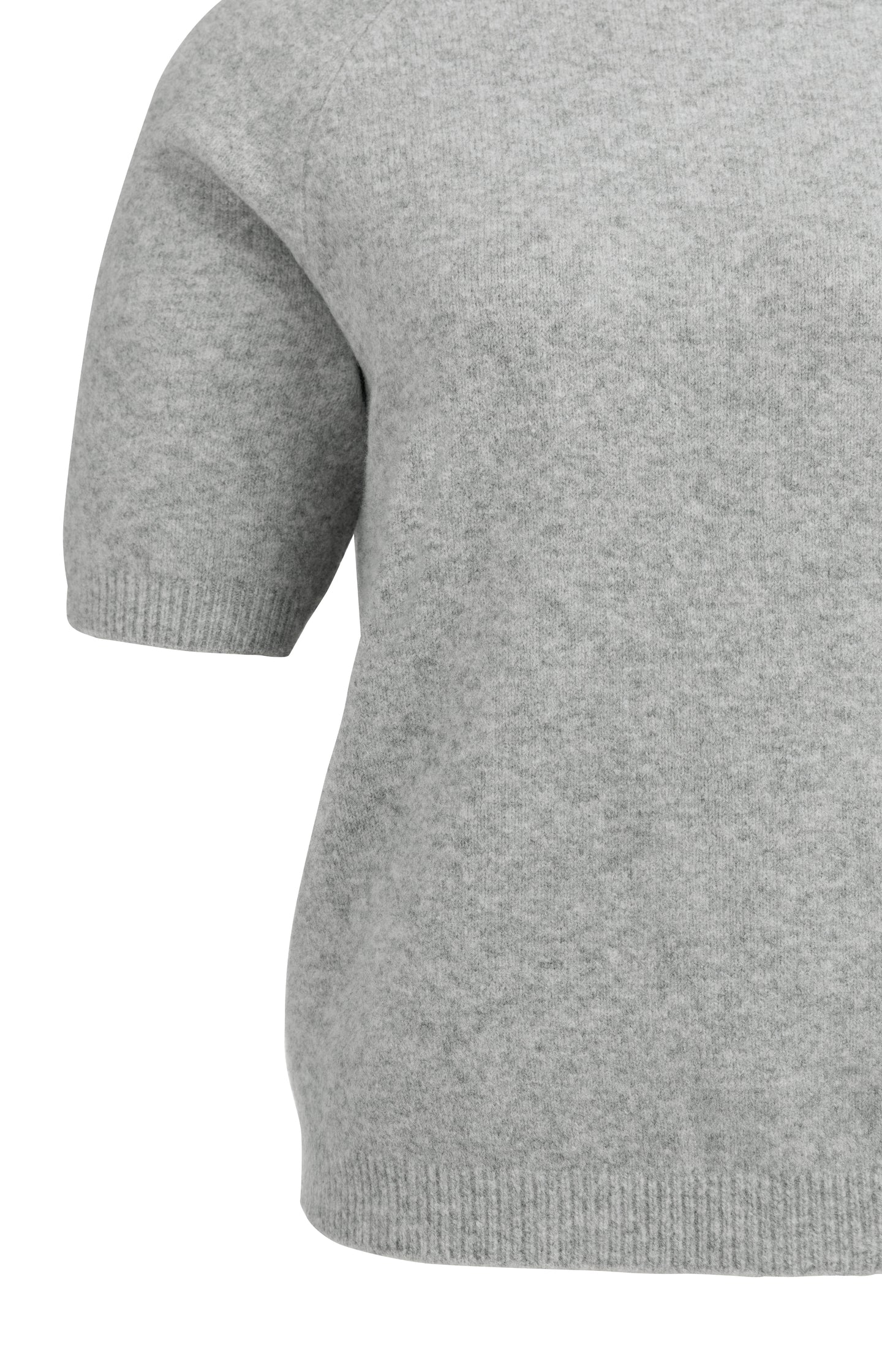Soft sweater with short sleeves and round neckline