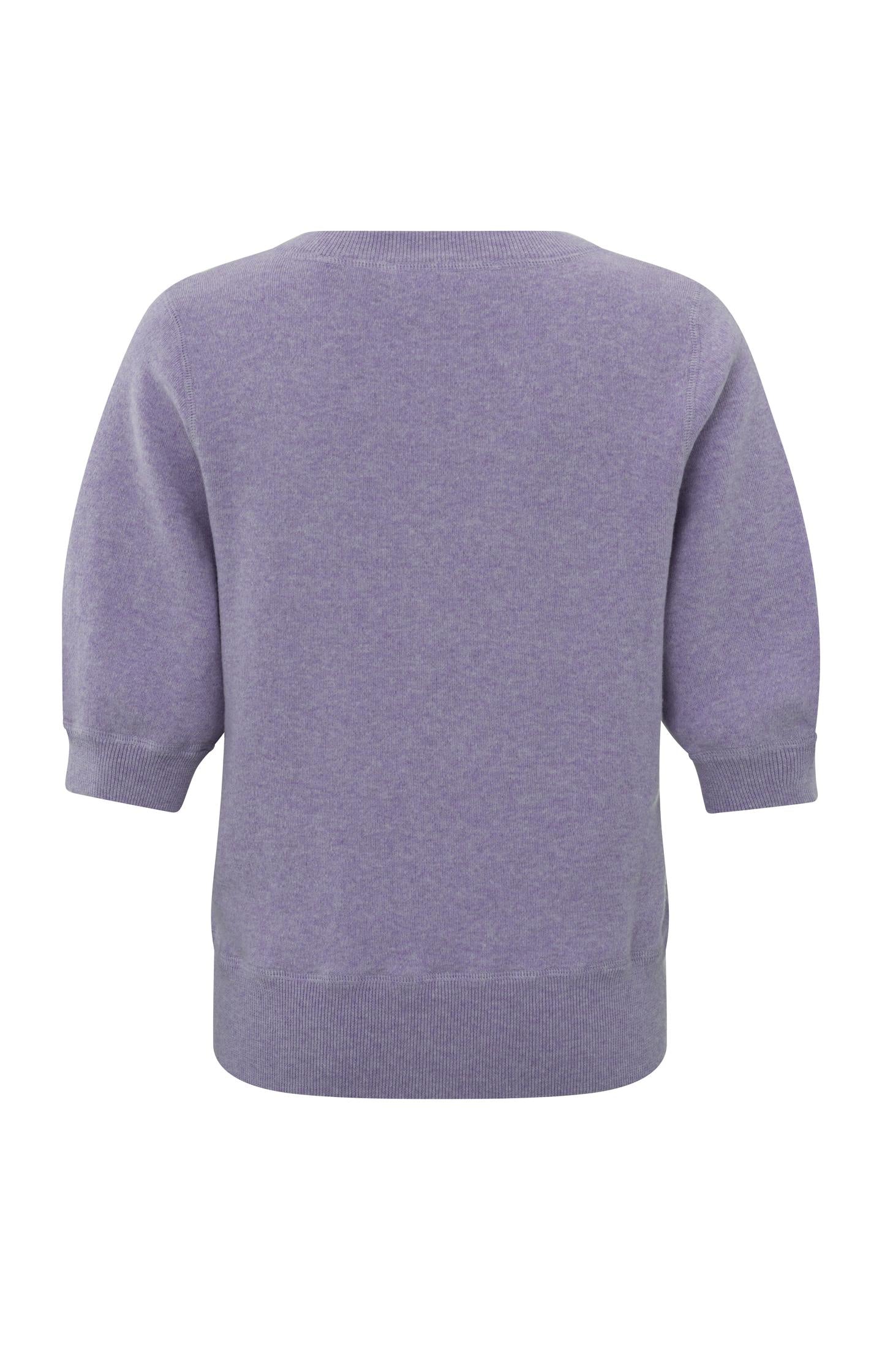 Soft sweater with V-neck and half long sleeves