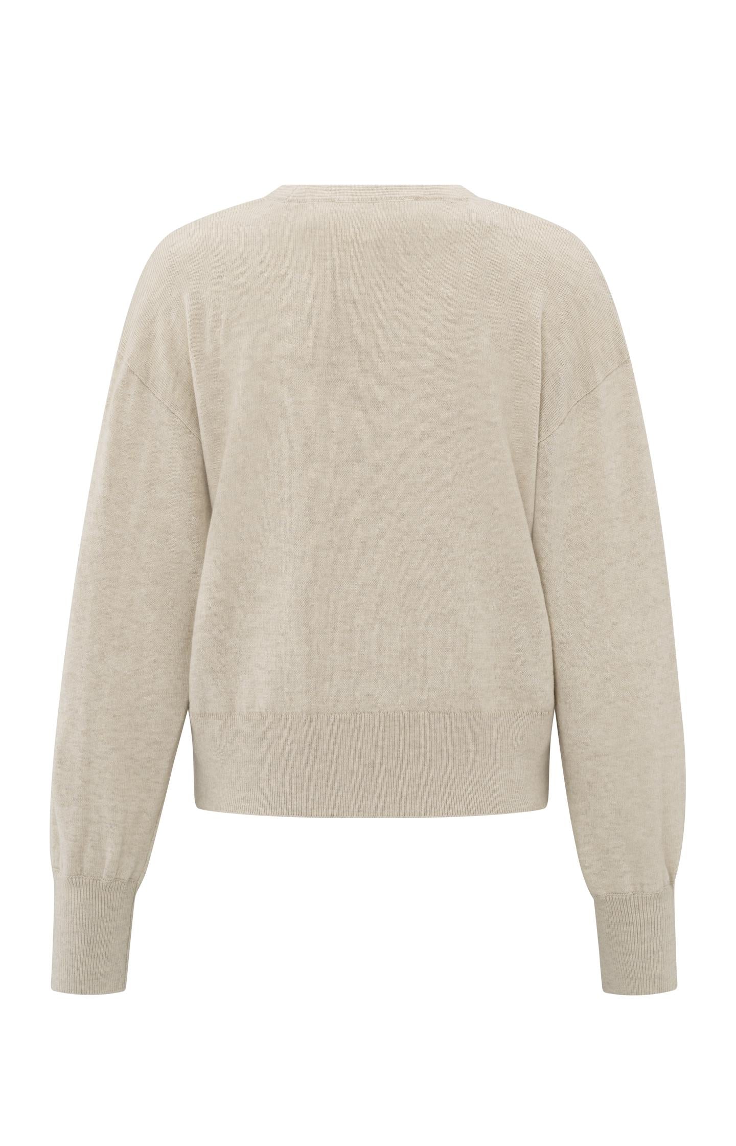 Soft sweater with V-neckline and chest pockets