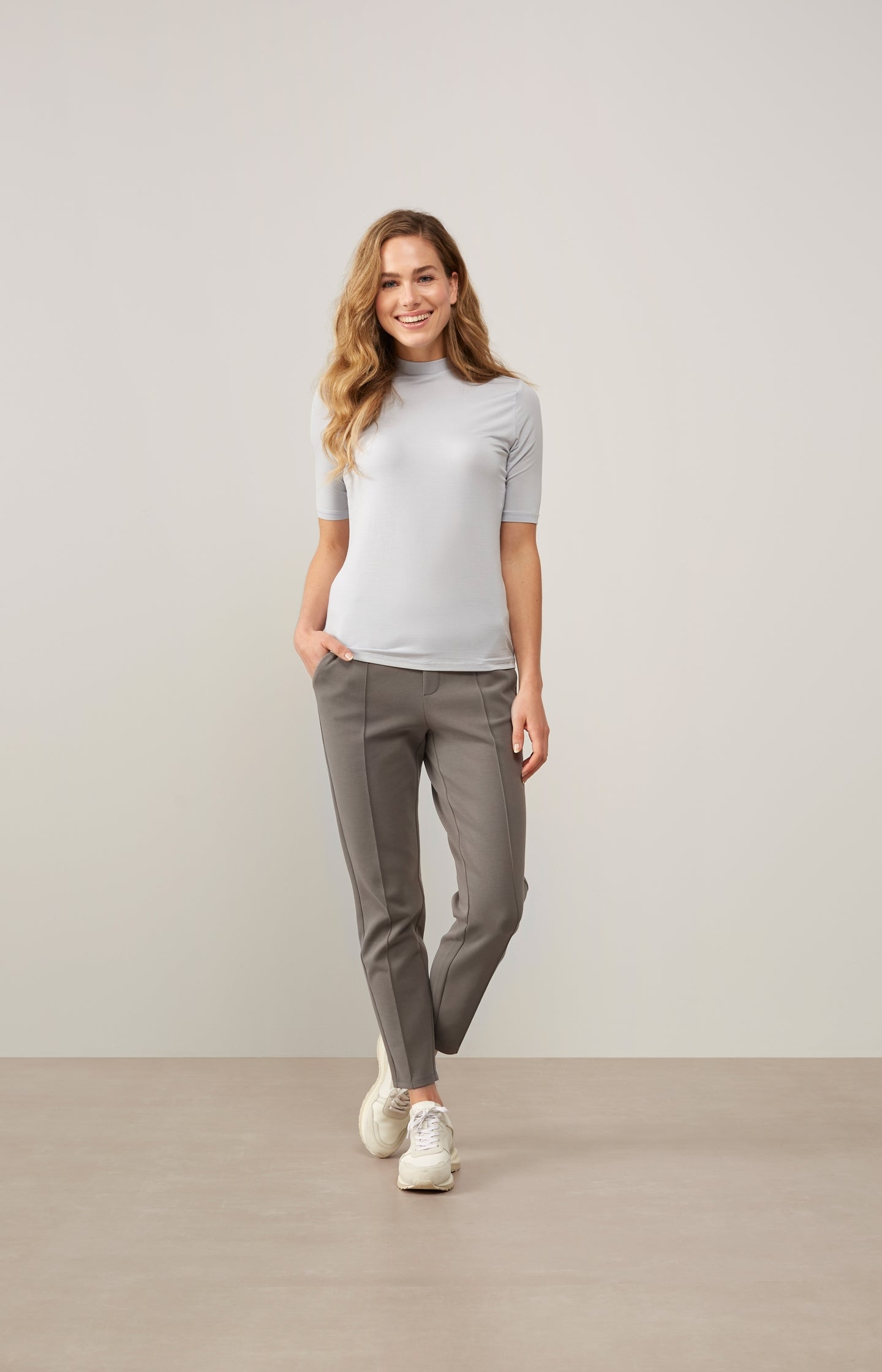 Soft T-shirt with turtleneck and short sleeve in regular fit