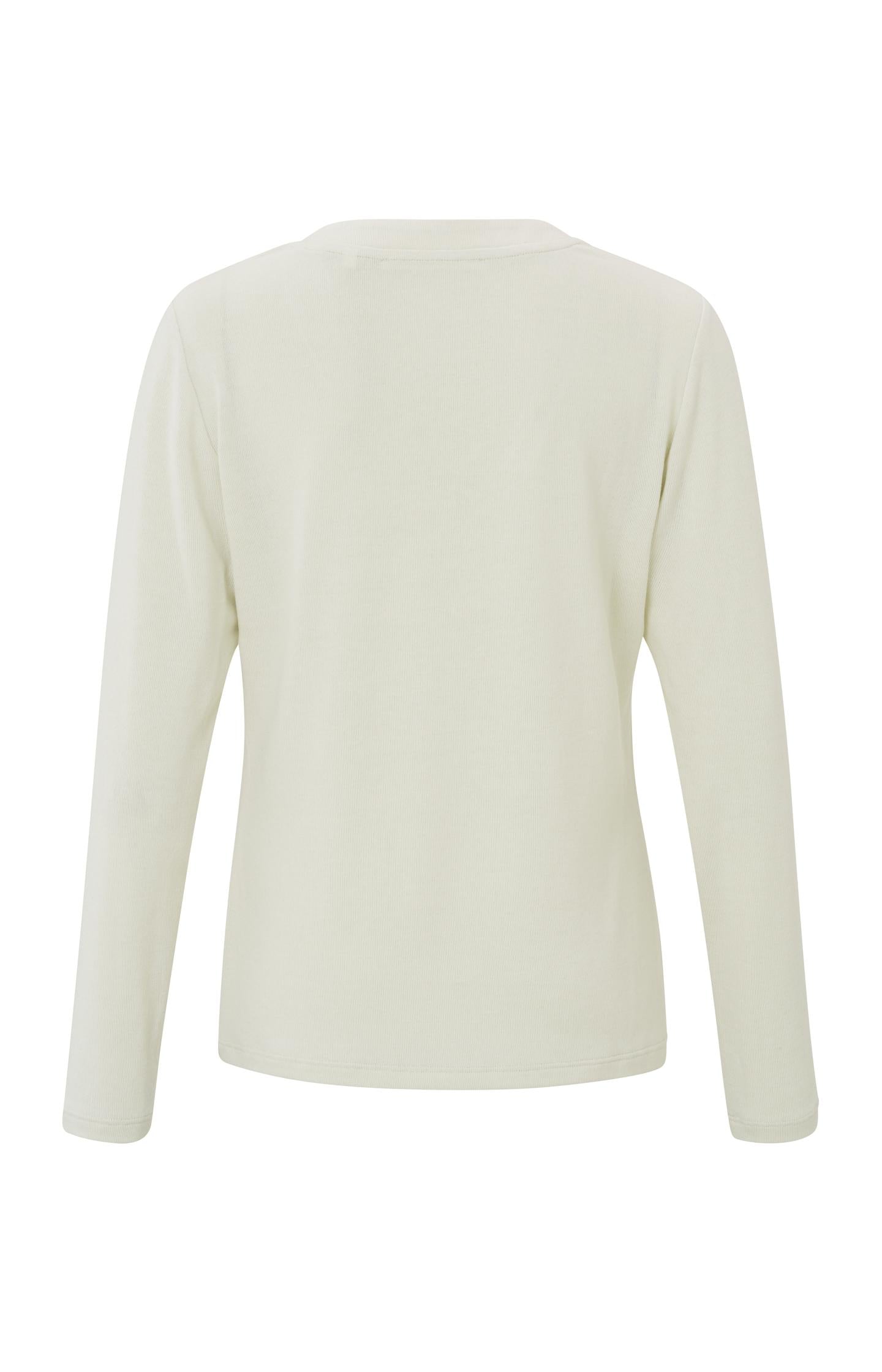 Soft T-shirt with V-neck and long sleeves in a slim fit