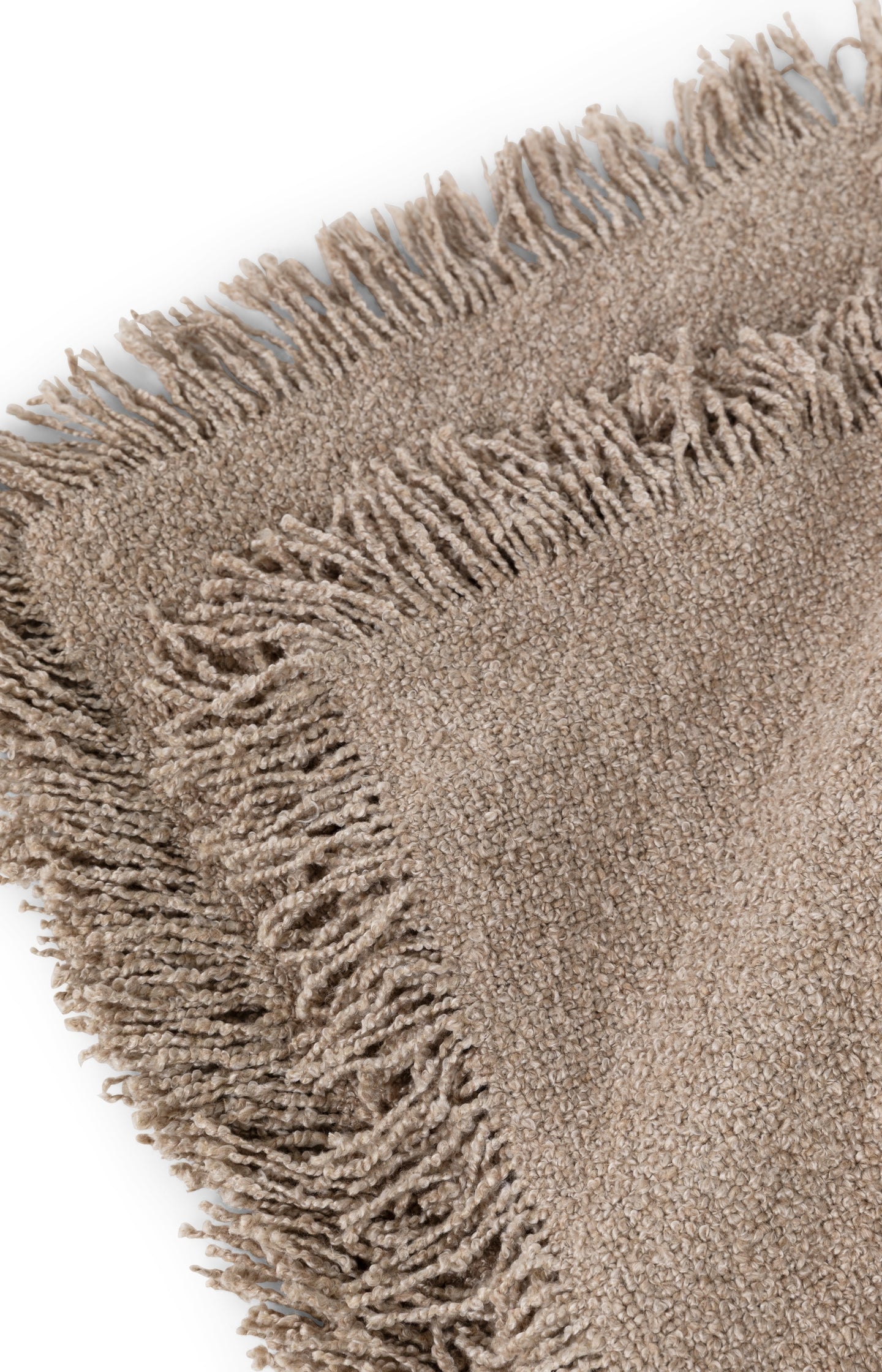 Soft throw with fringes