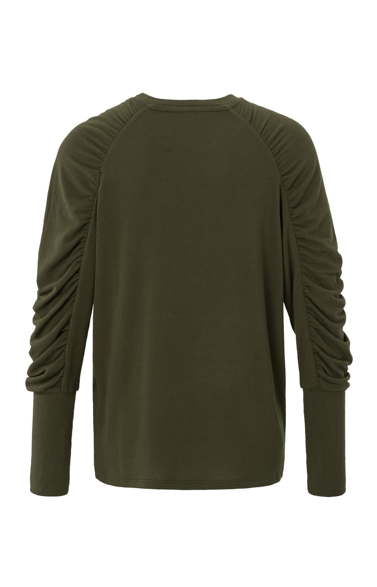 Soft top with round neck and long gathered sleeves