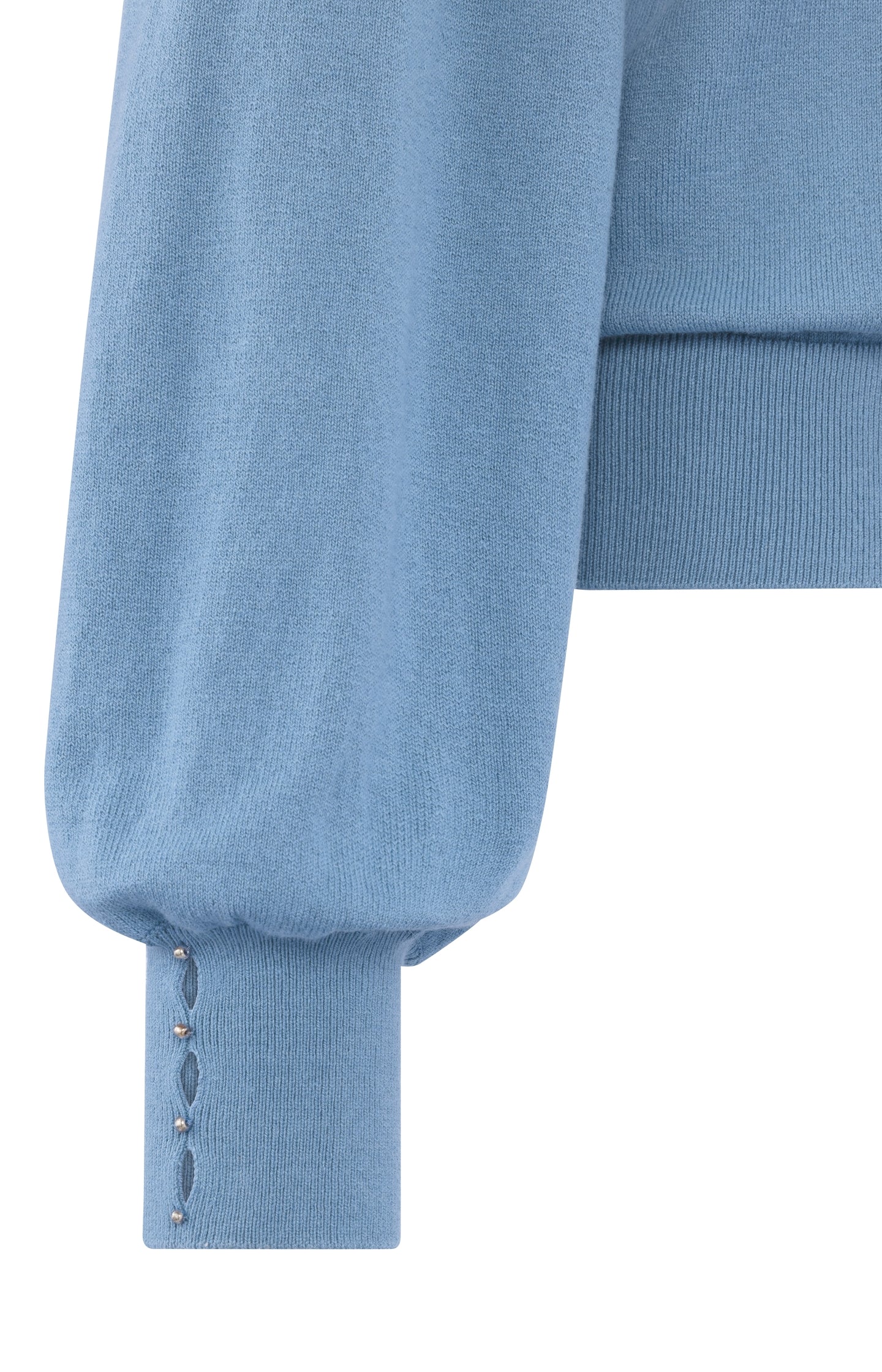 Soft turtleneck with button details and balloon sleeves