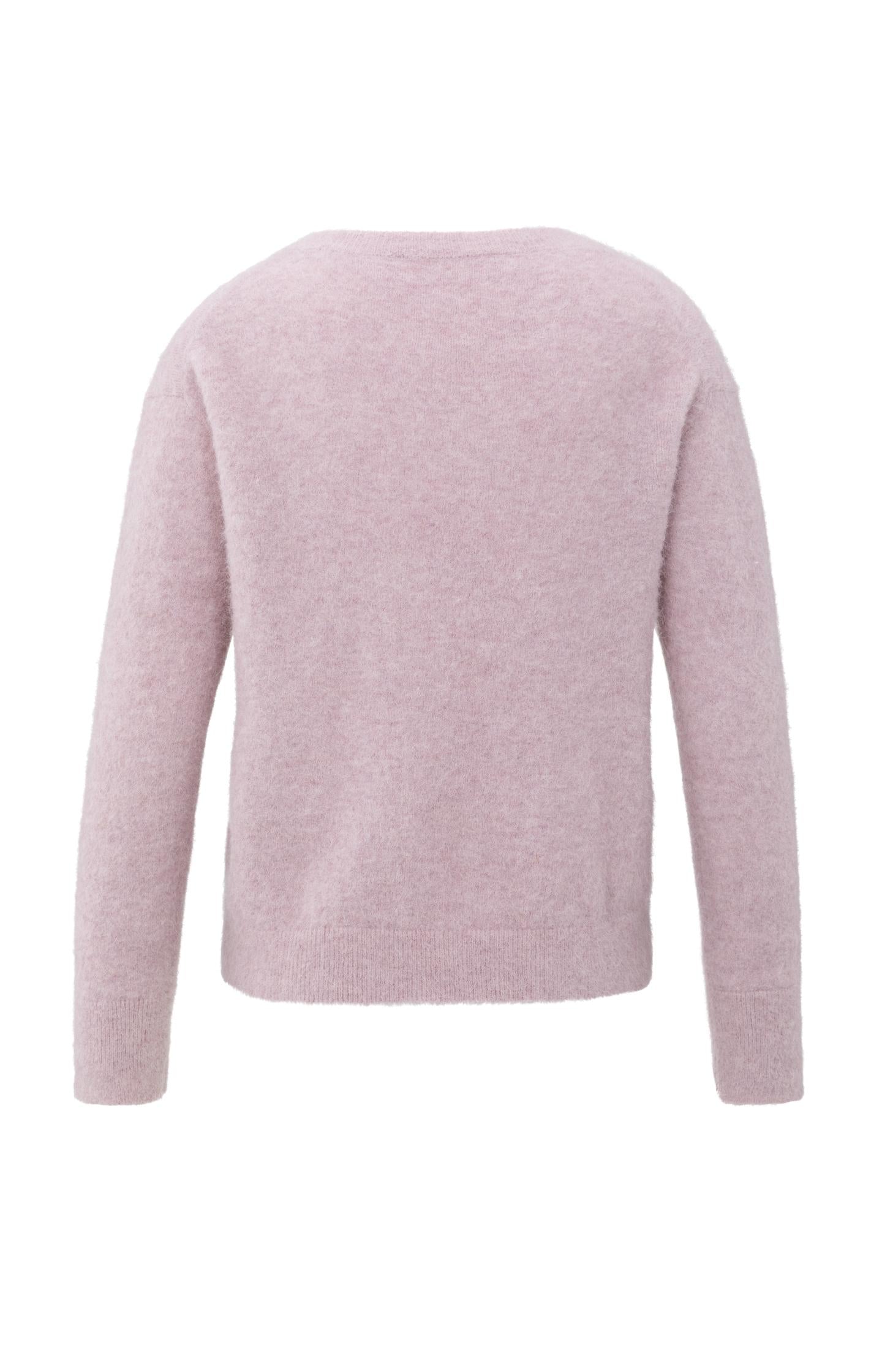 Soft V-neck sweater with long sleeves