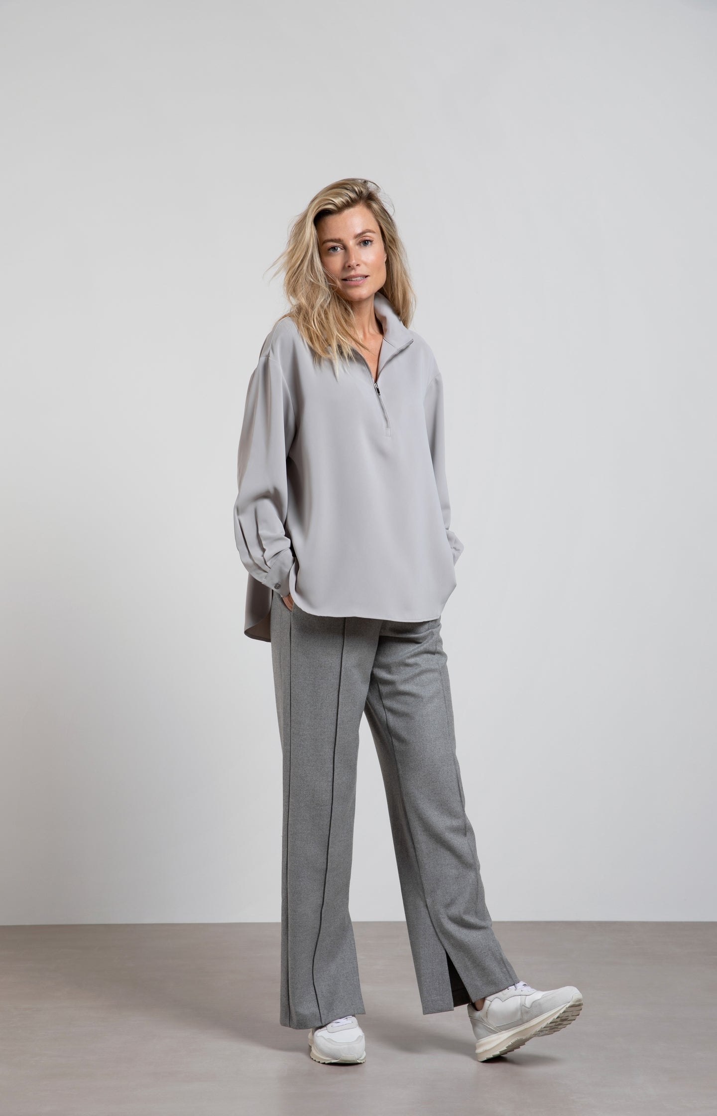 Soft wide leg trousers with elastic waist and a slit