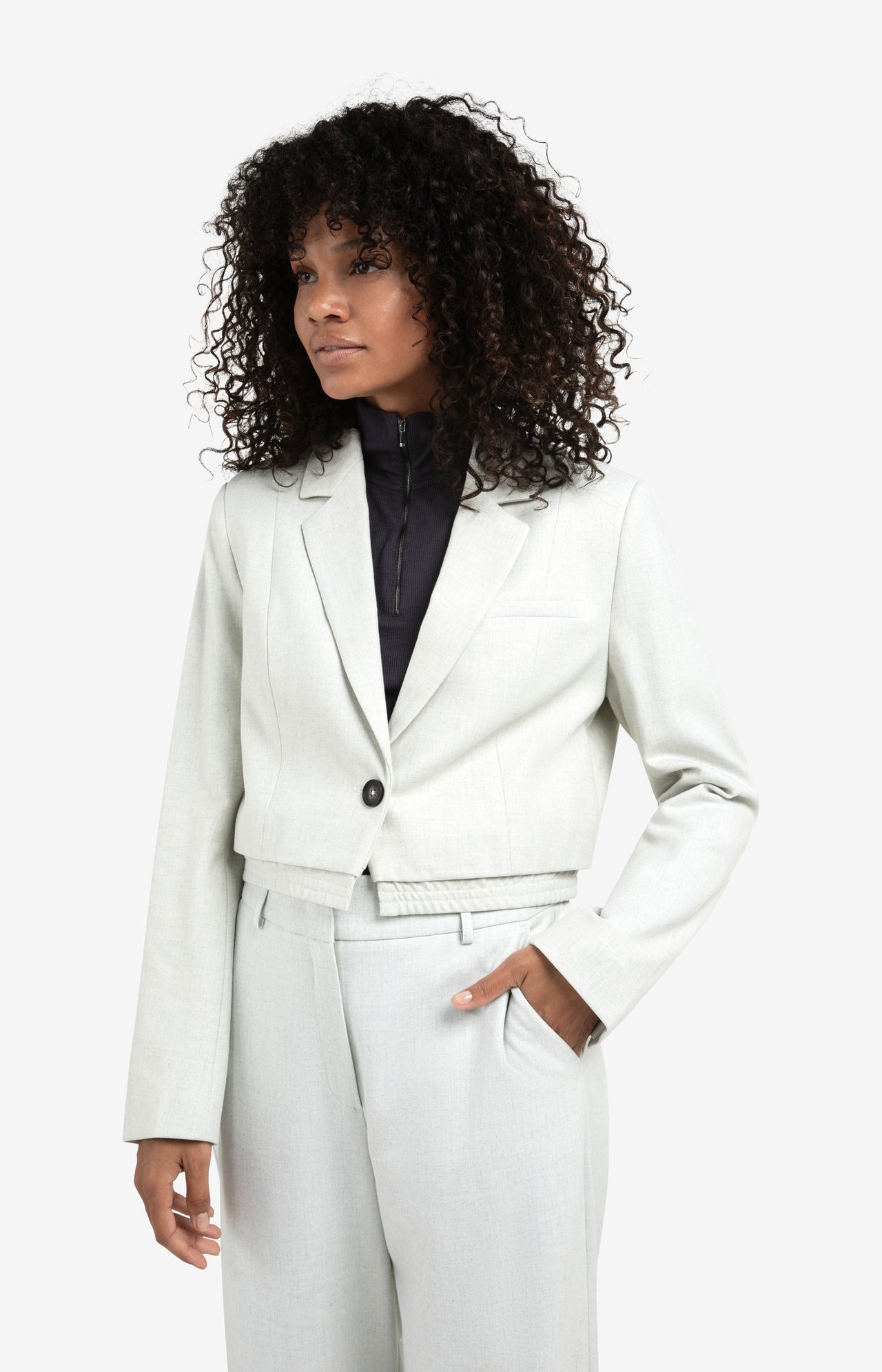 Soft woven cropped blazer with lapel collar