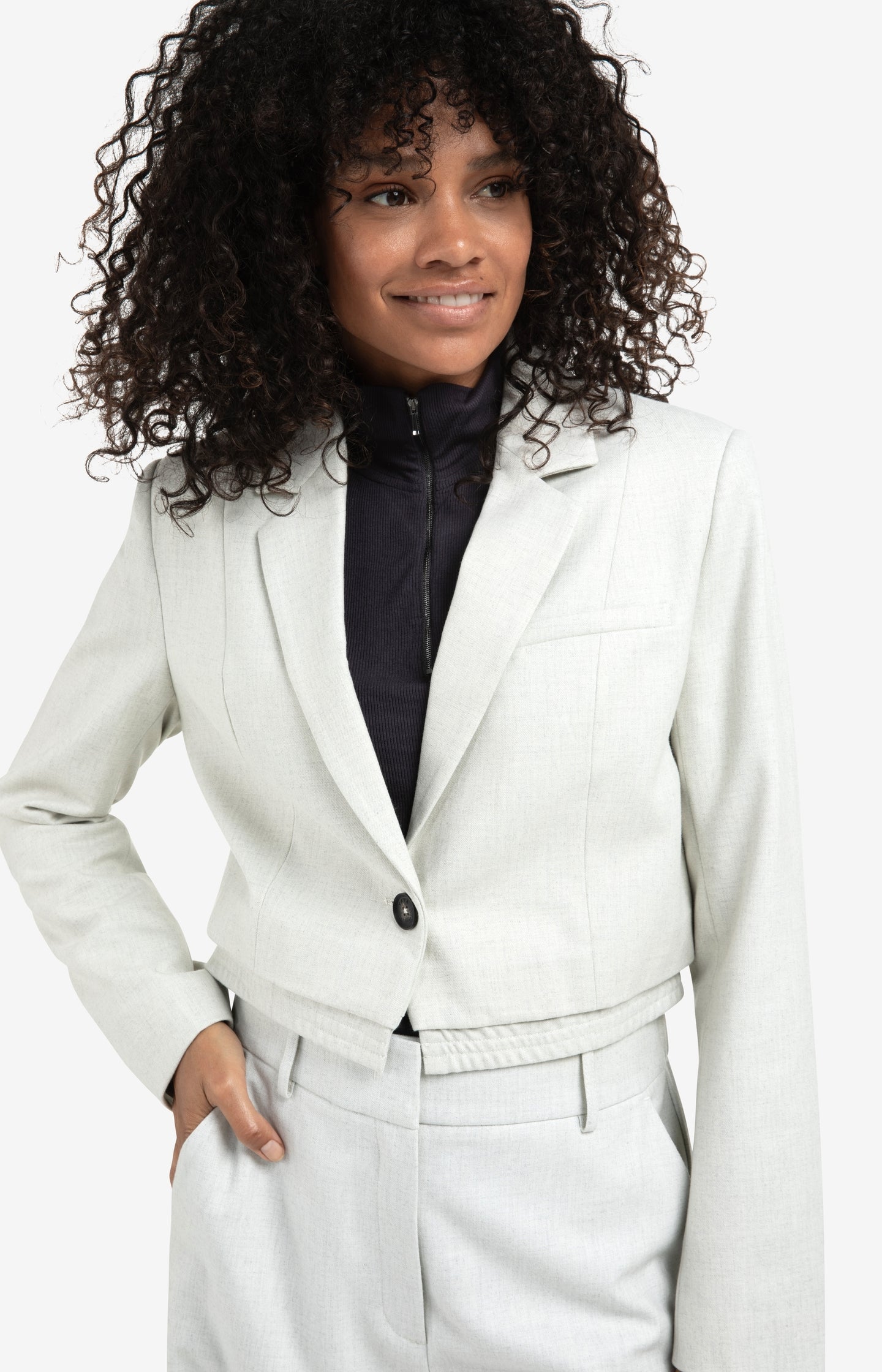 Soft woven cropped blazer with lapel collar