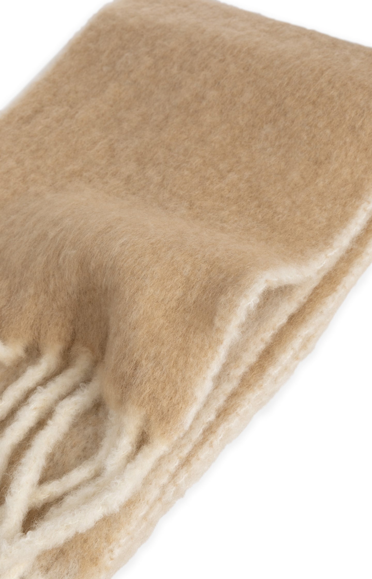 Soft woven scarf with fringes - Type: product