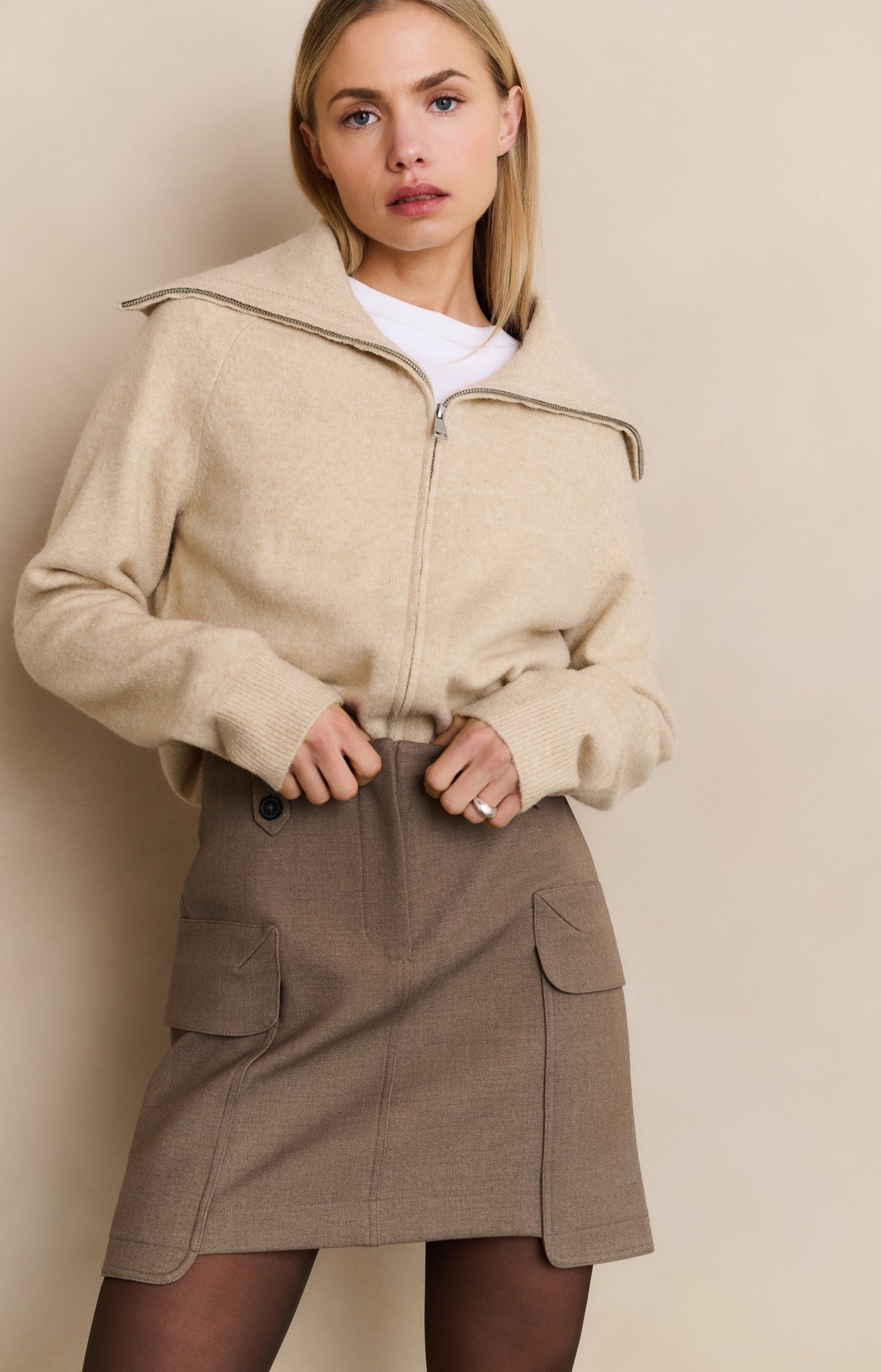 Soft zip-up cardigan with wide collar