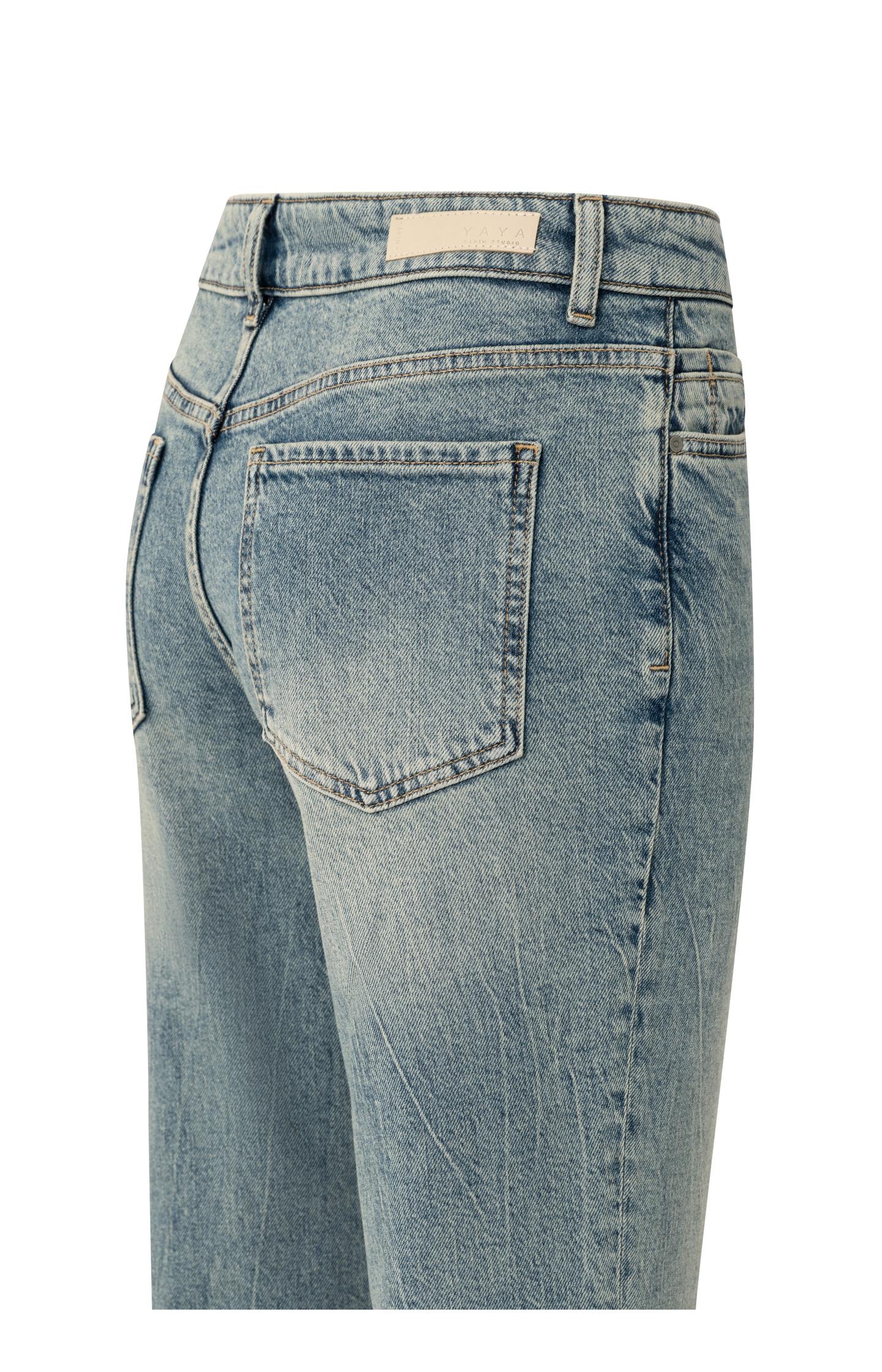Straight fit denim jeans with washed finish