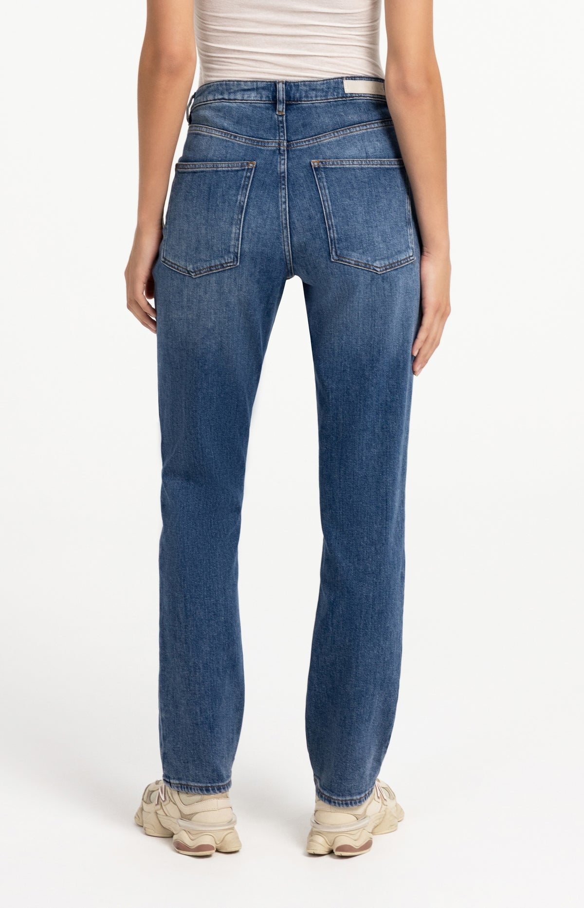 Straight slim denim jeans (L32)