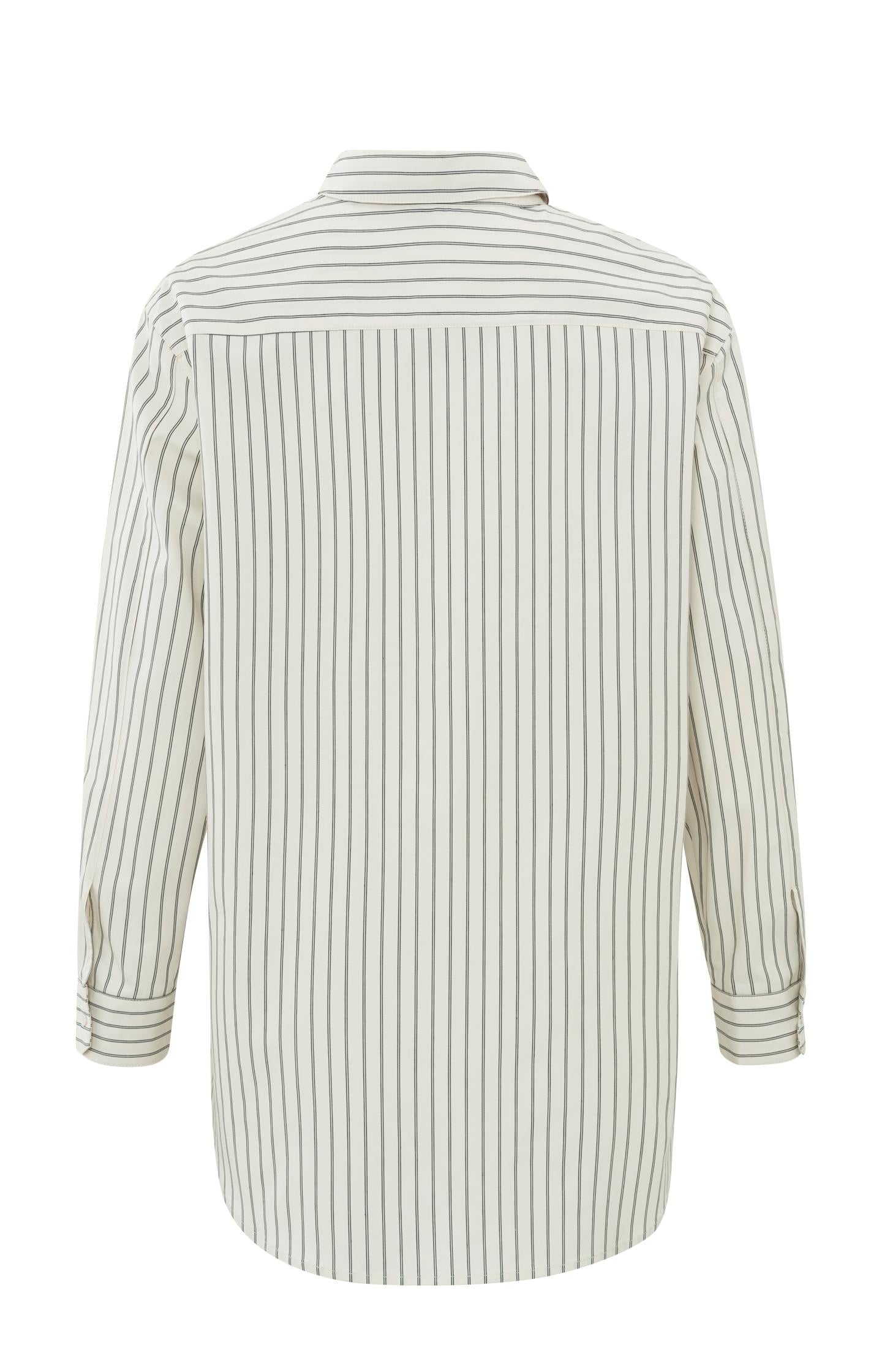 Striped blouse with long sleeves in a relaxed fit