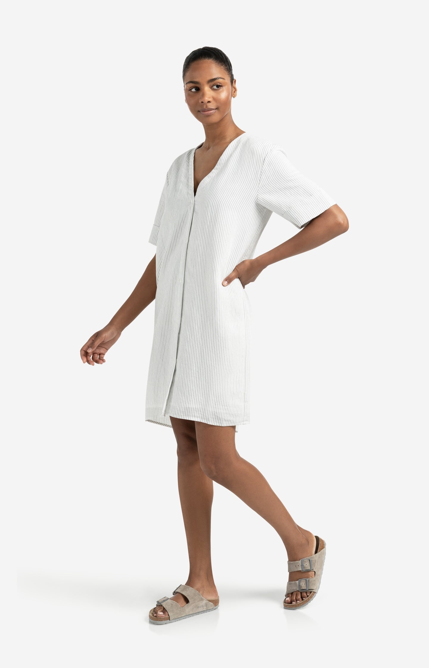 Striped dress with V-neck and crossover back